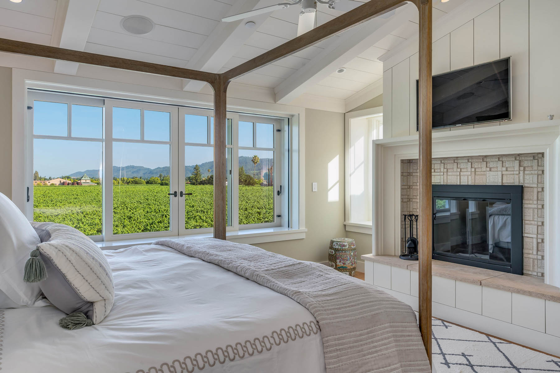 B33 - DSC01828- 1135RutherfordRoad