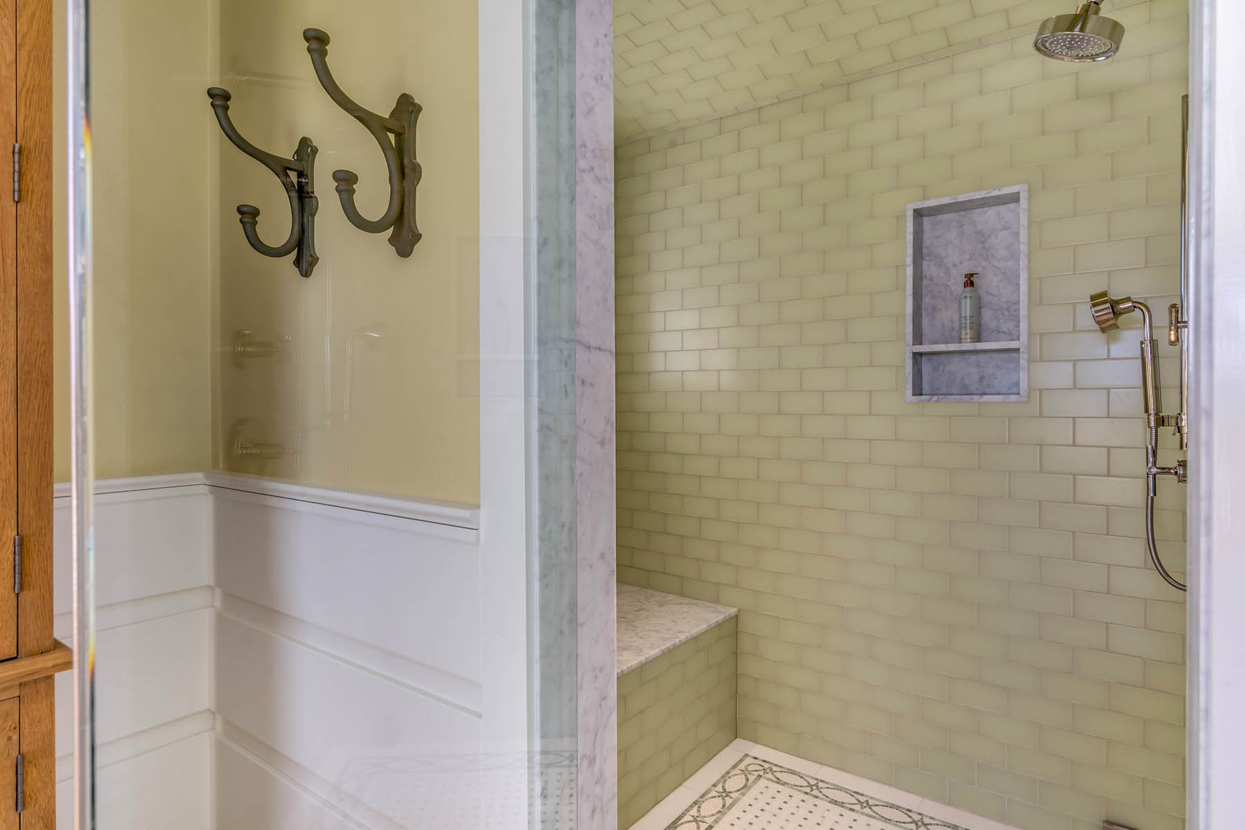 B38 - DSC01864- 1135RutherfordRoad