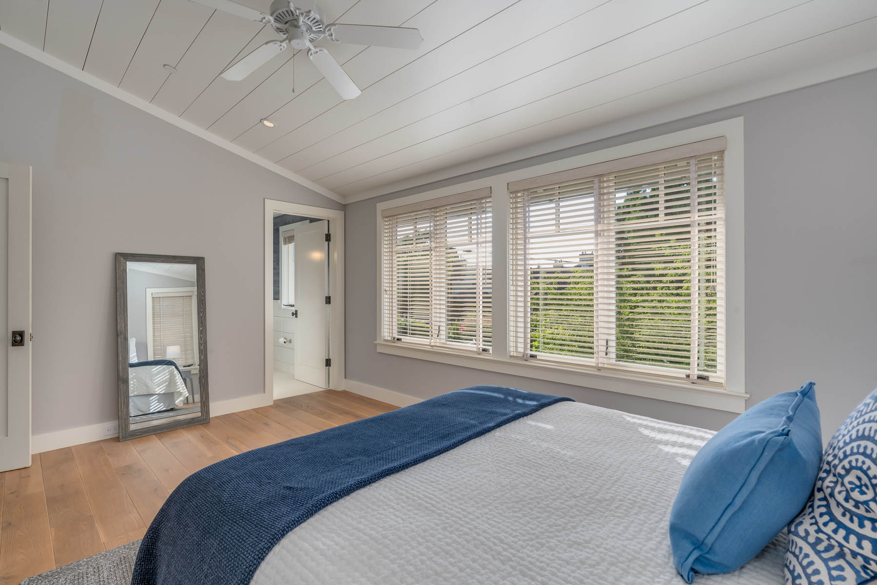 B44 - DSC01895- 1135RutherfordRoad