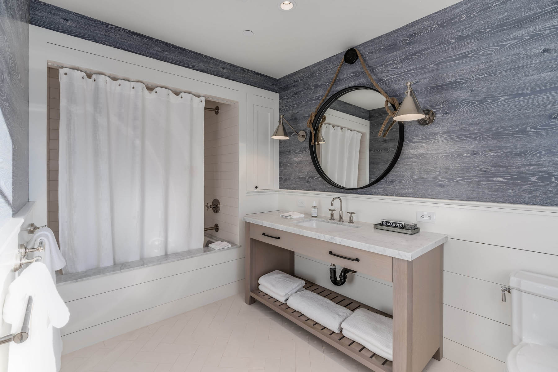 B45 - DSC01977- 1135RutherfordRoad