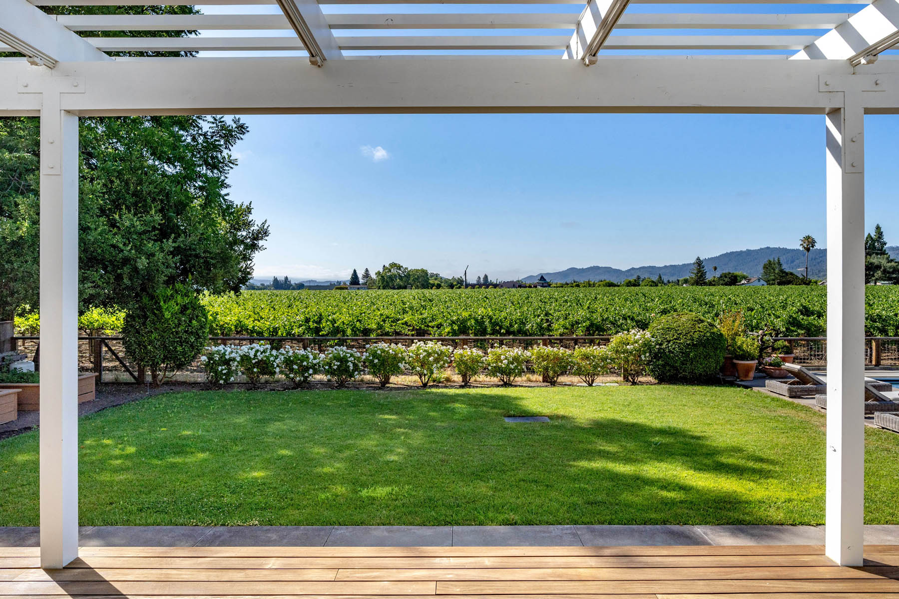 C01 - DSC03163- 1135RutherfordRoad