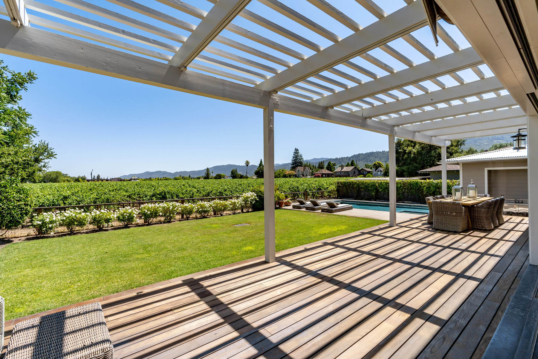 C02 - DSC01520- 1135RutherfordRoad