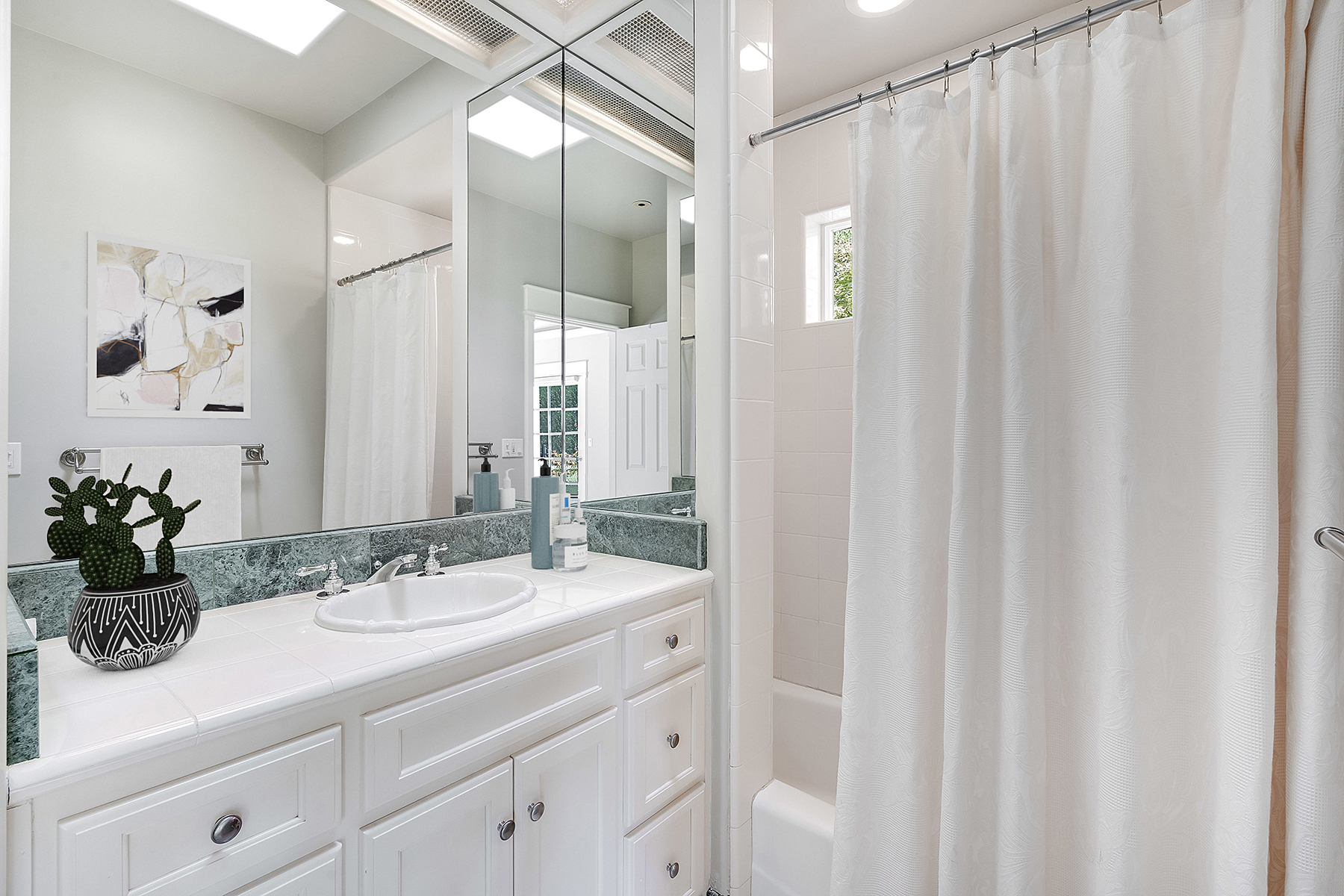 B19 - 15995719234_bath2