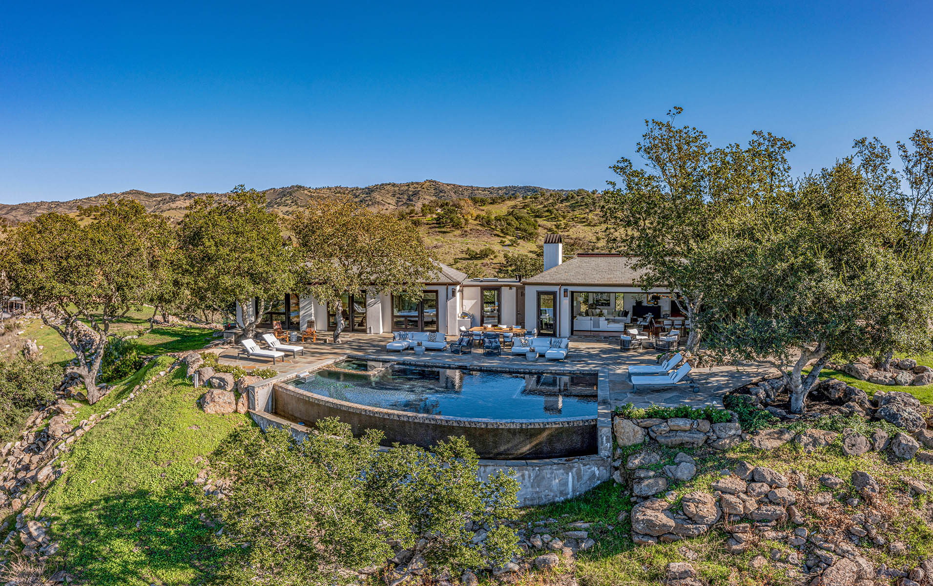 A01A - 25-DJI_0494-Pano