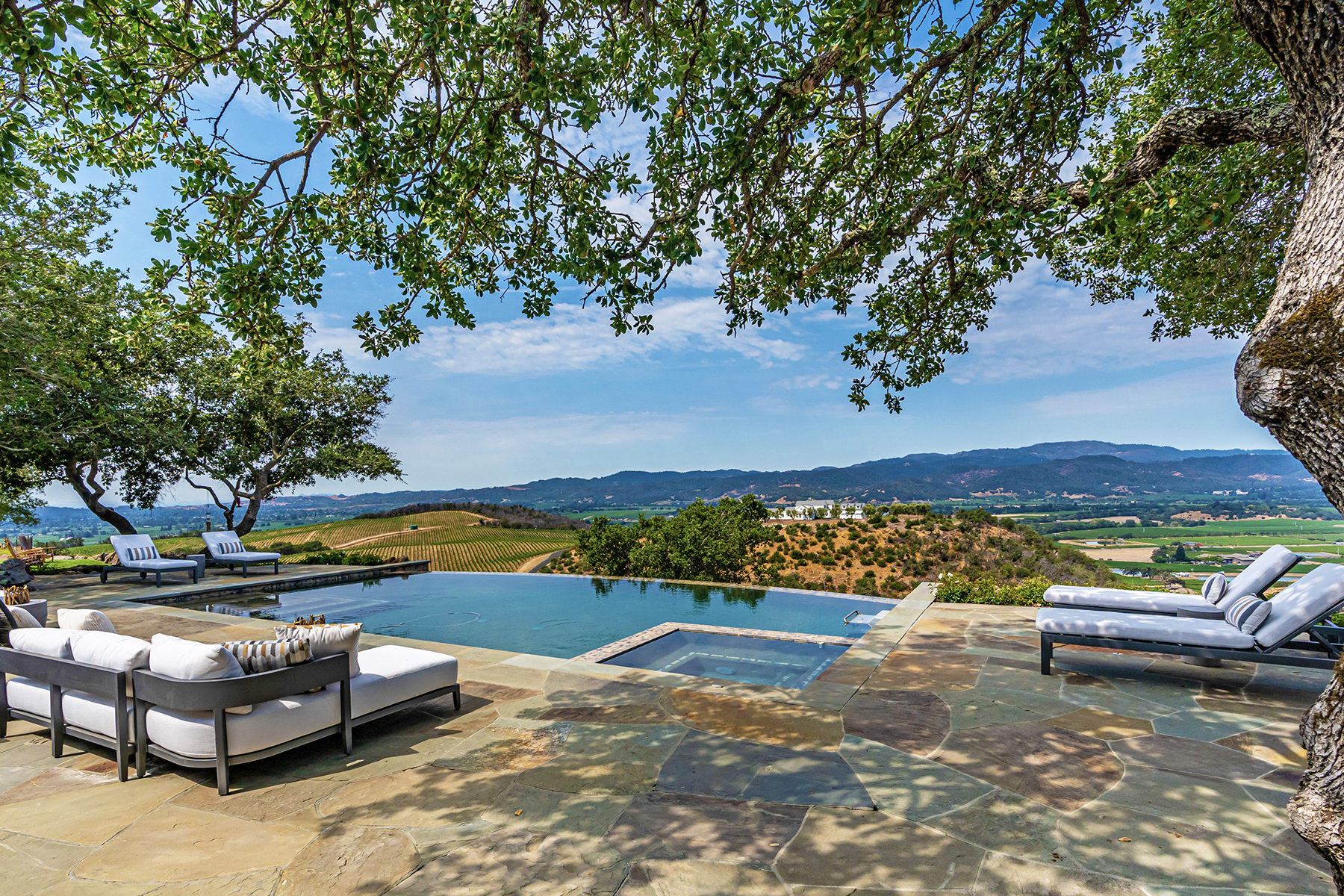 C05 - DSC03205_EDITEDCROPPED