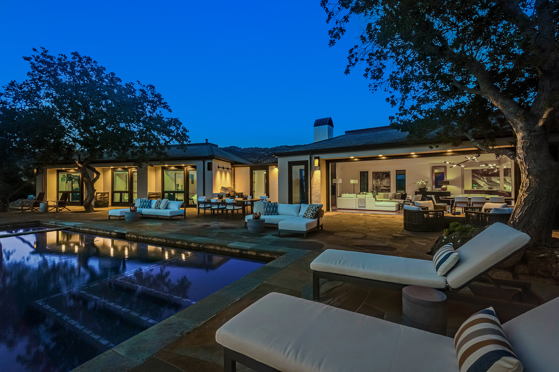 D12-DSC03705-blended_EDITED