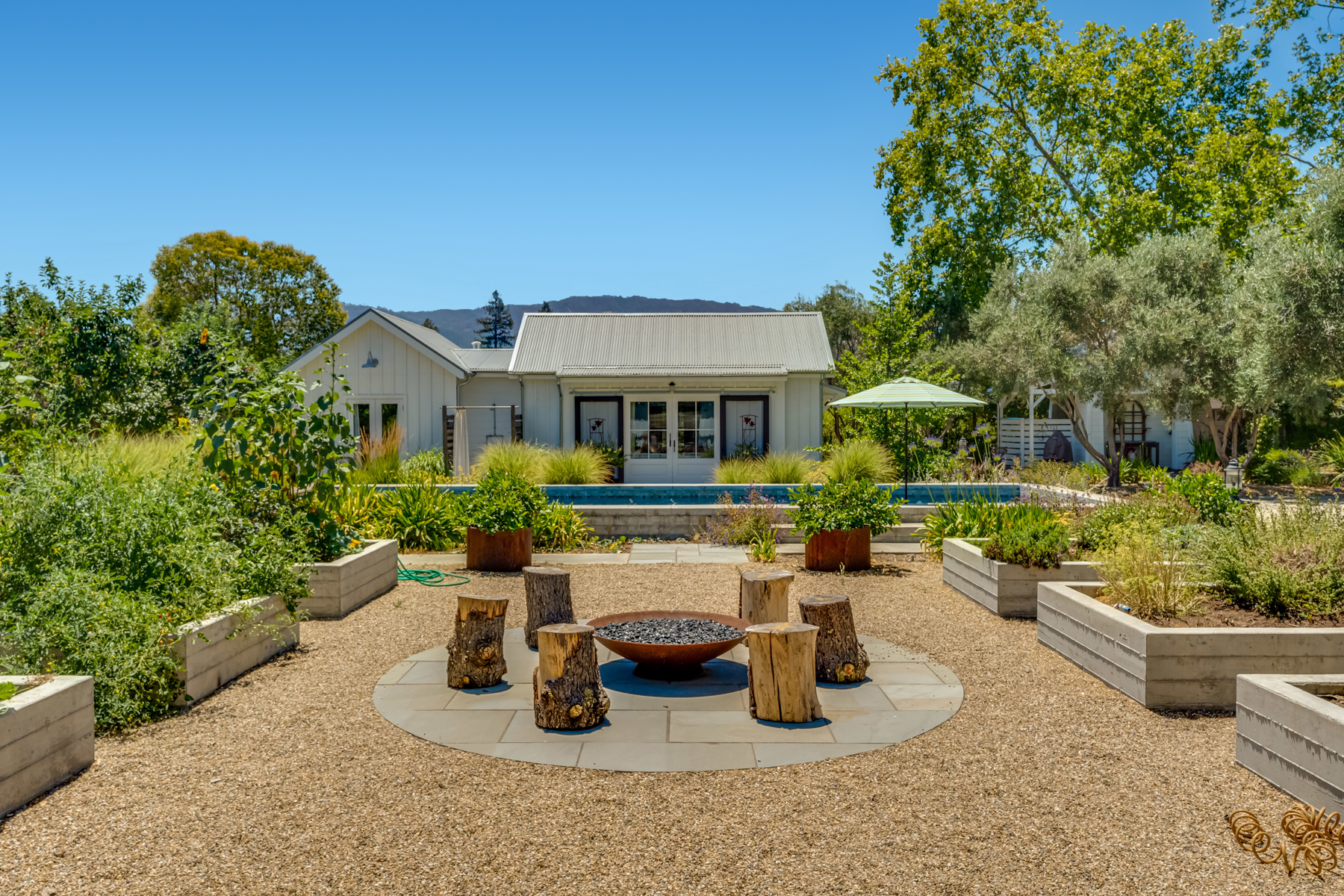 A06 - DSC00230_EDITED2