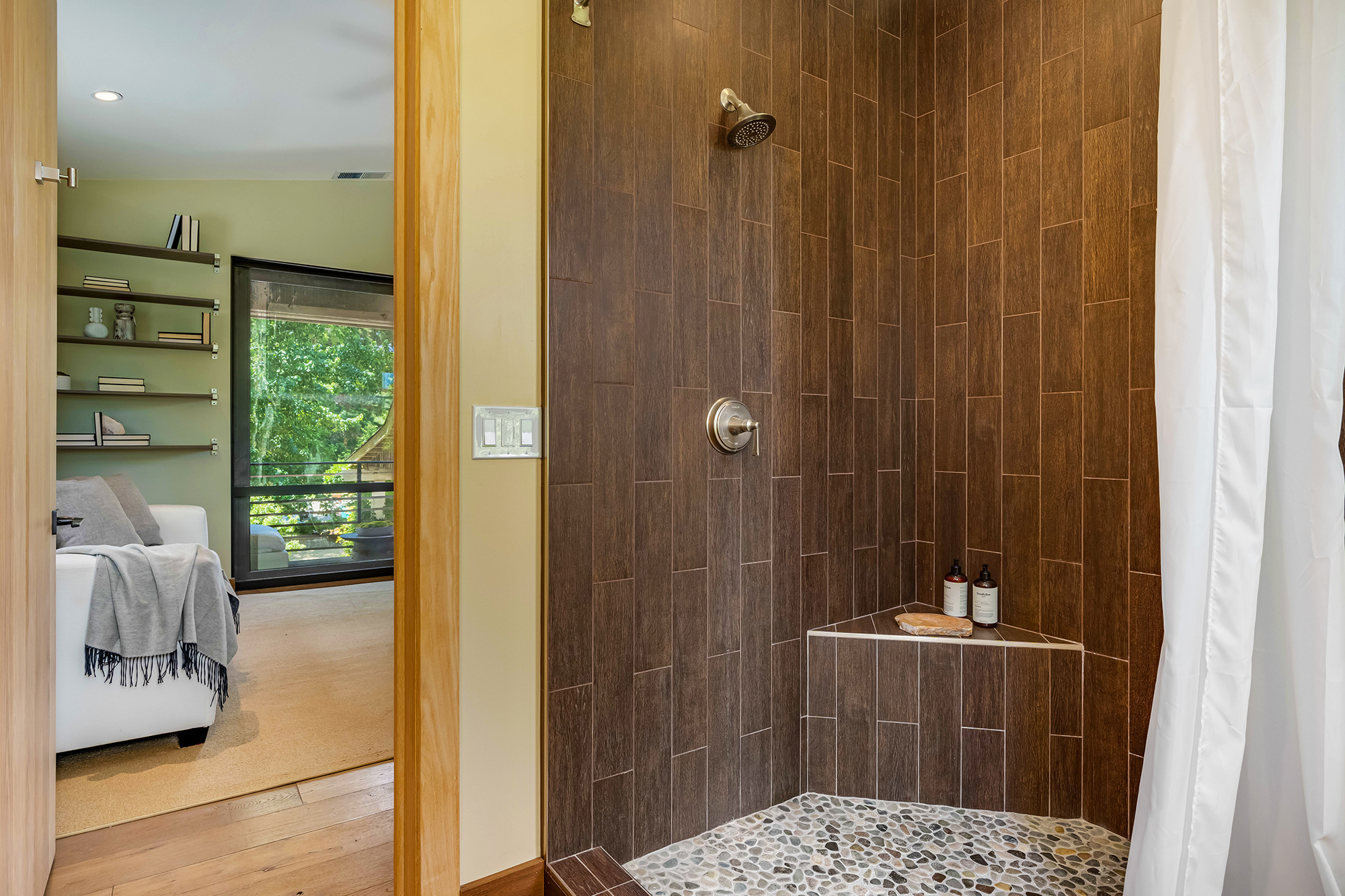 B16 - DSC04660_EDITED