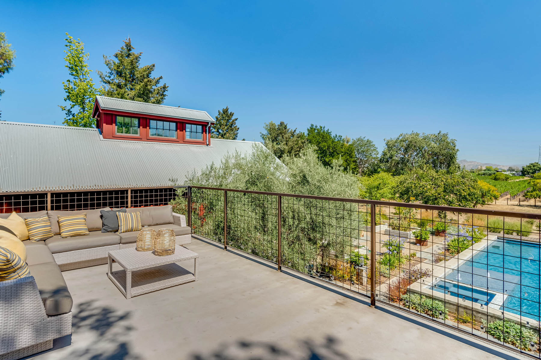 B34 - 31-DSC09793EDIT