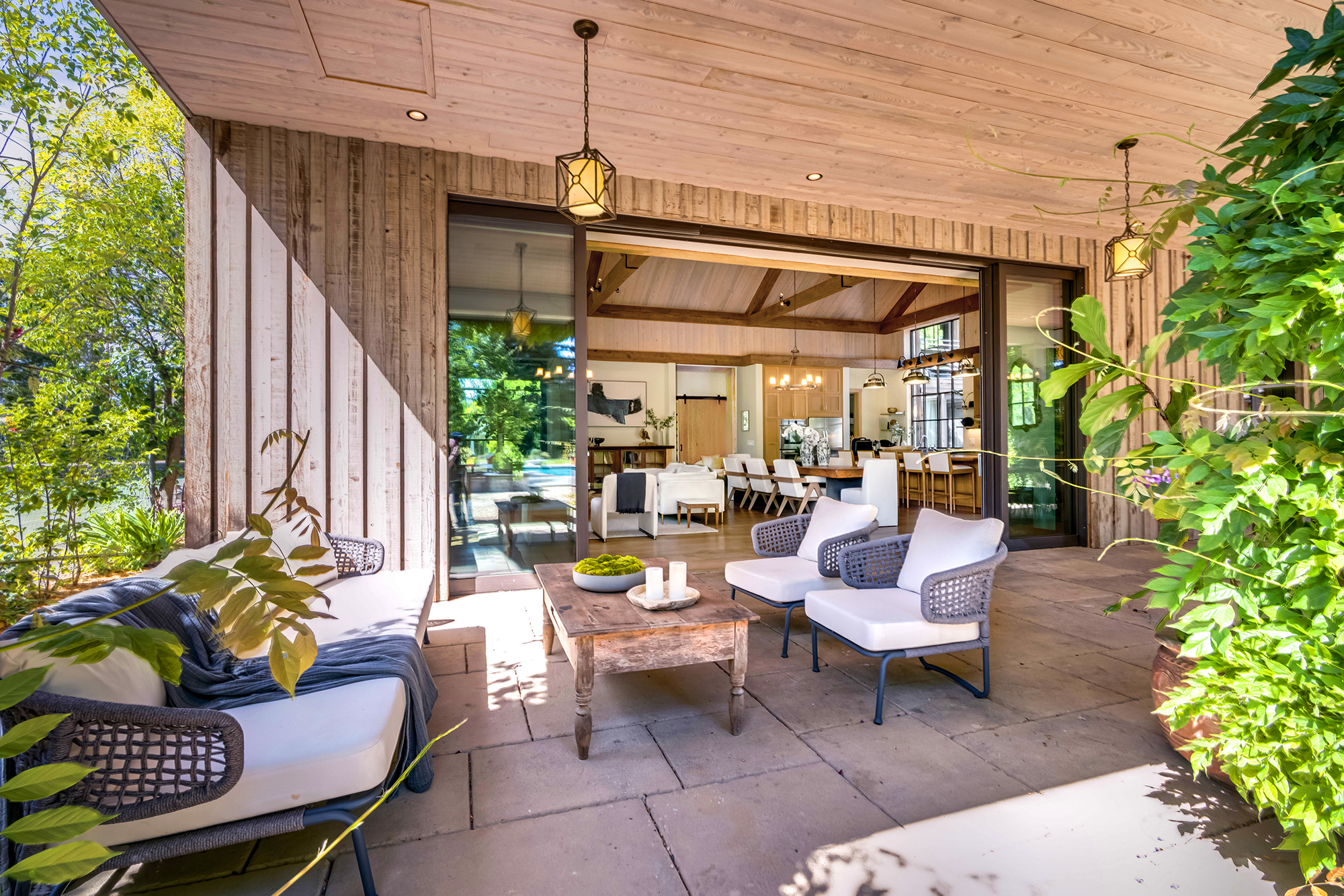 C01 - DSC04924_EDITED2