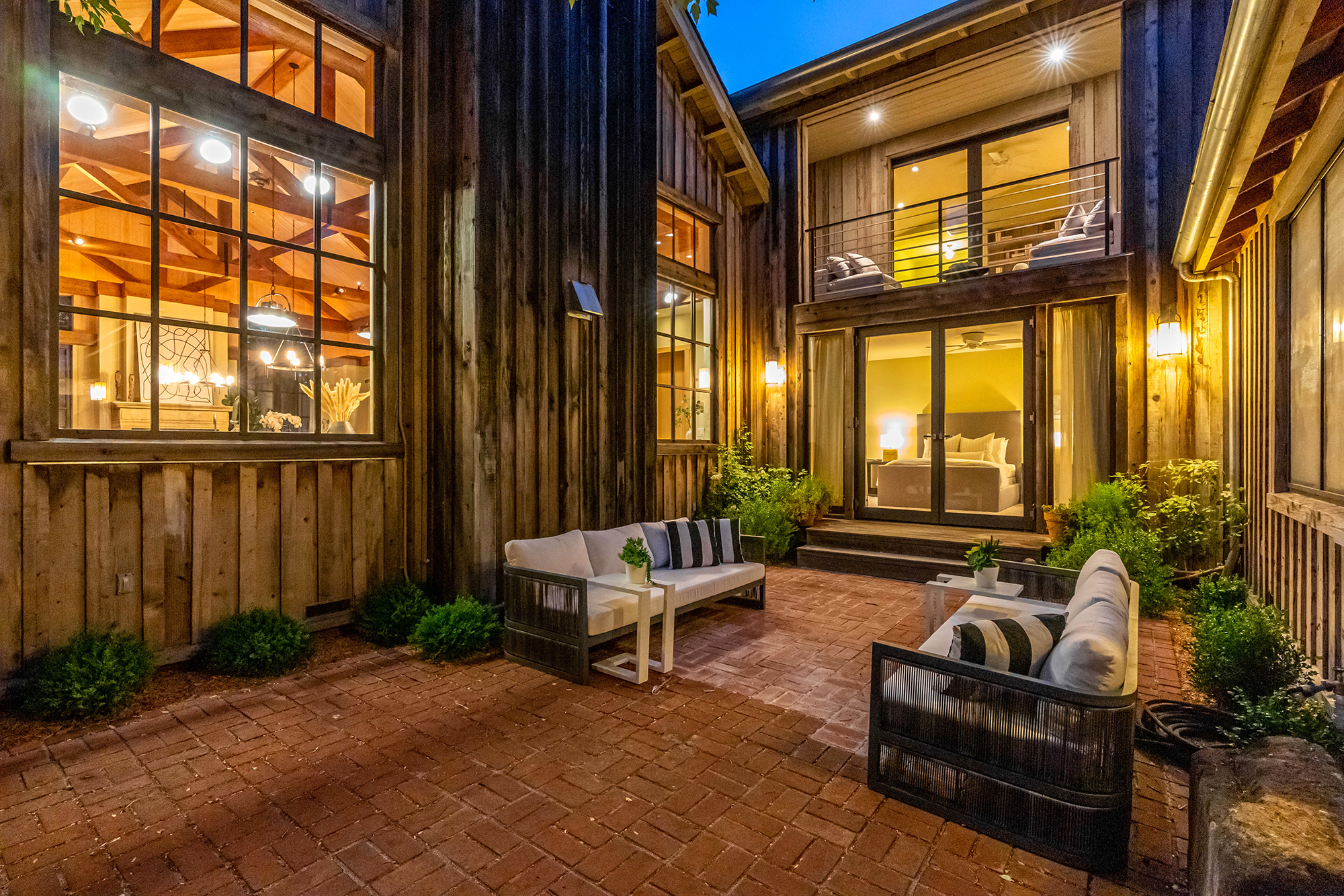 E08 - DSC05026_EDITED