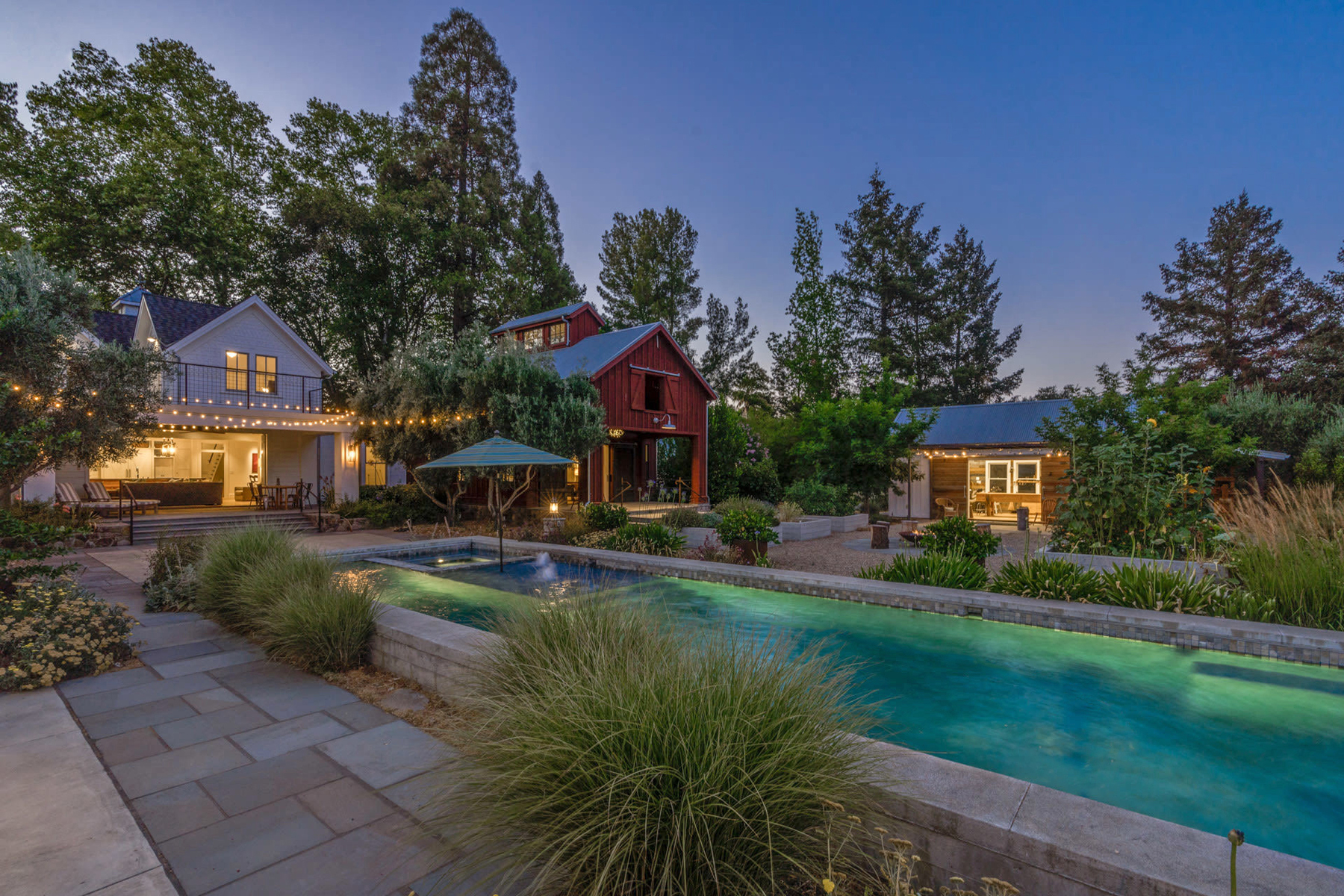 E12 - DSC00622-blended_EDITED2