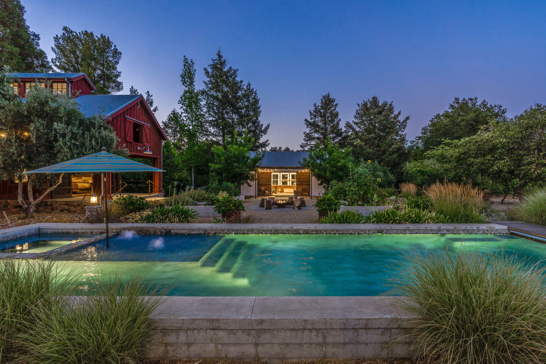 E13 - DSC00628-blended_EDITED