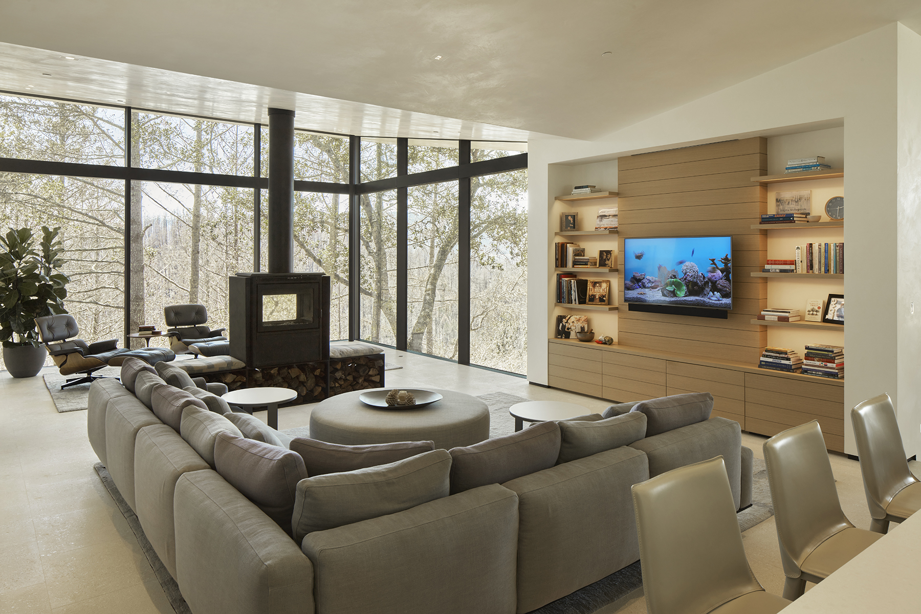 B10 - Karinya_CB_2405