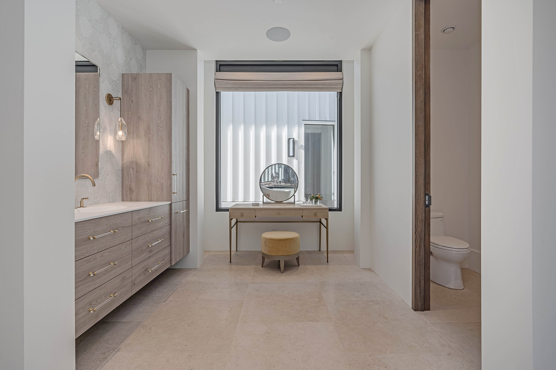 B13 - 49-DSC07677_EDITED