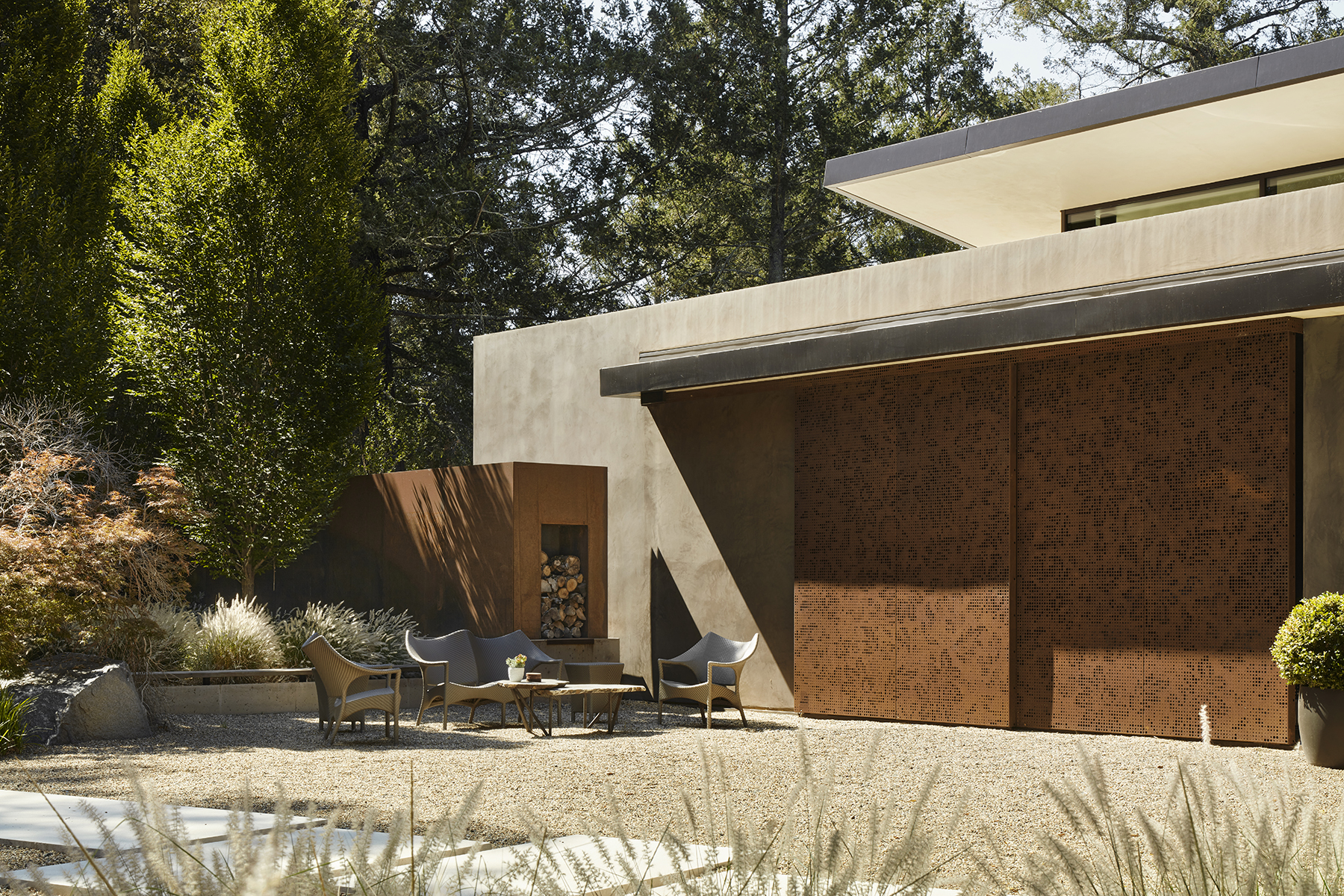 C02 - Karinya_CB_2316_Closed