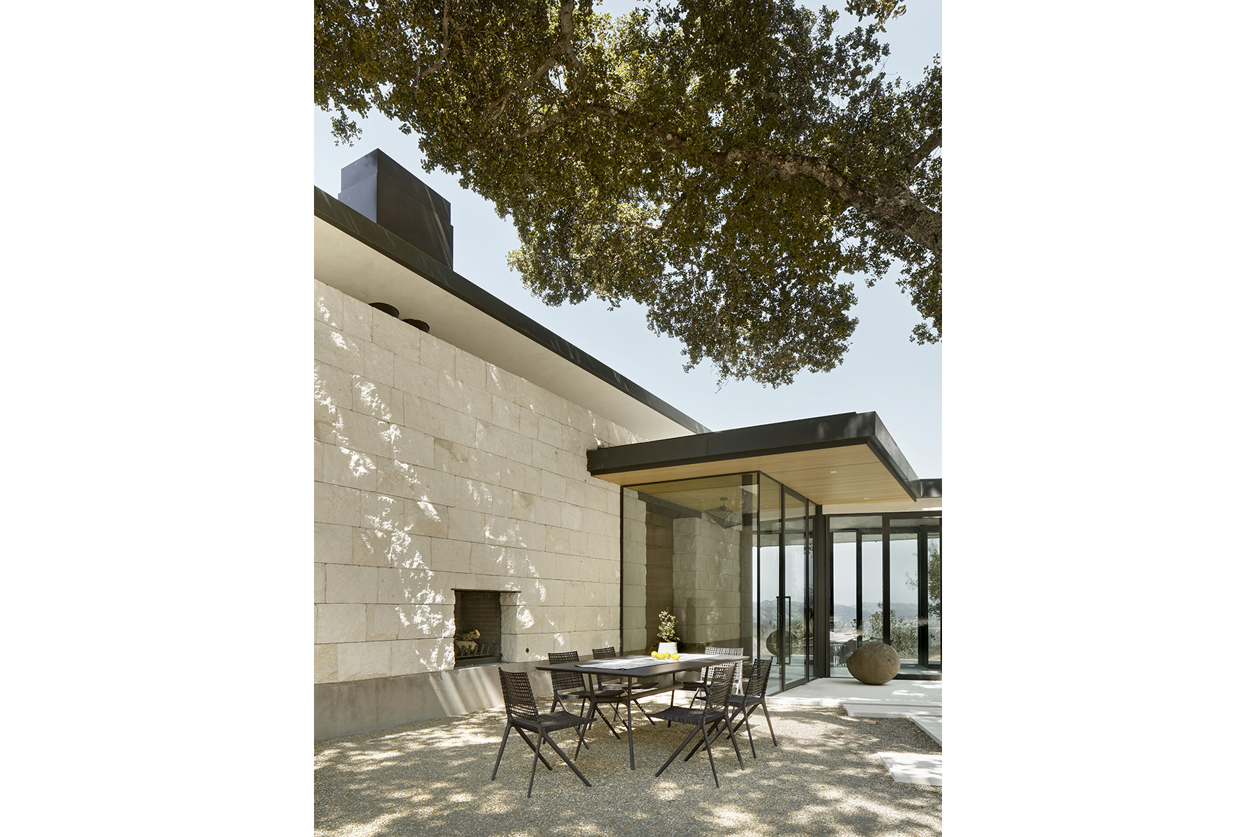 C04 - Karinya_CB_2338_Cropped