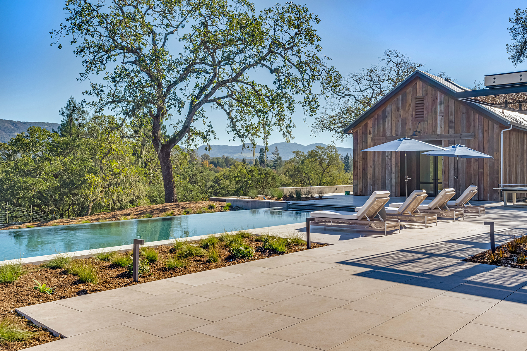 C06 - 65-DSC07766_EDITED