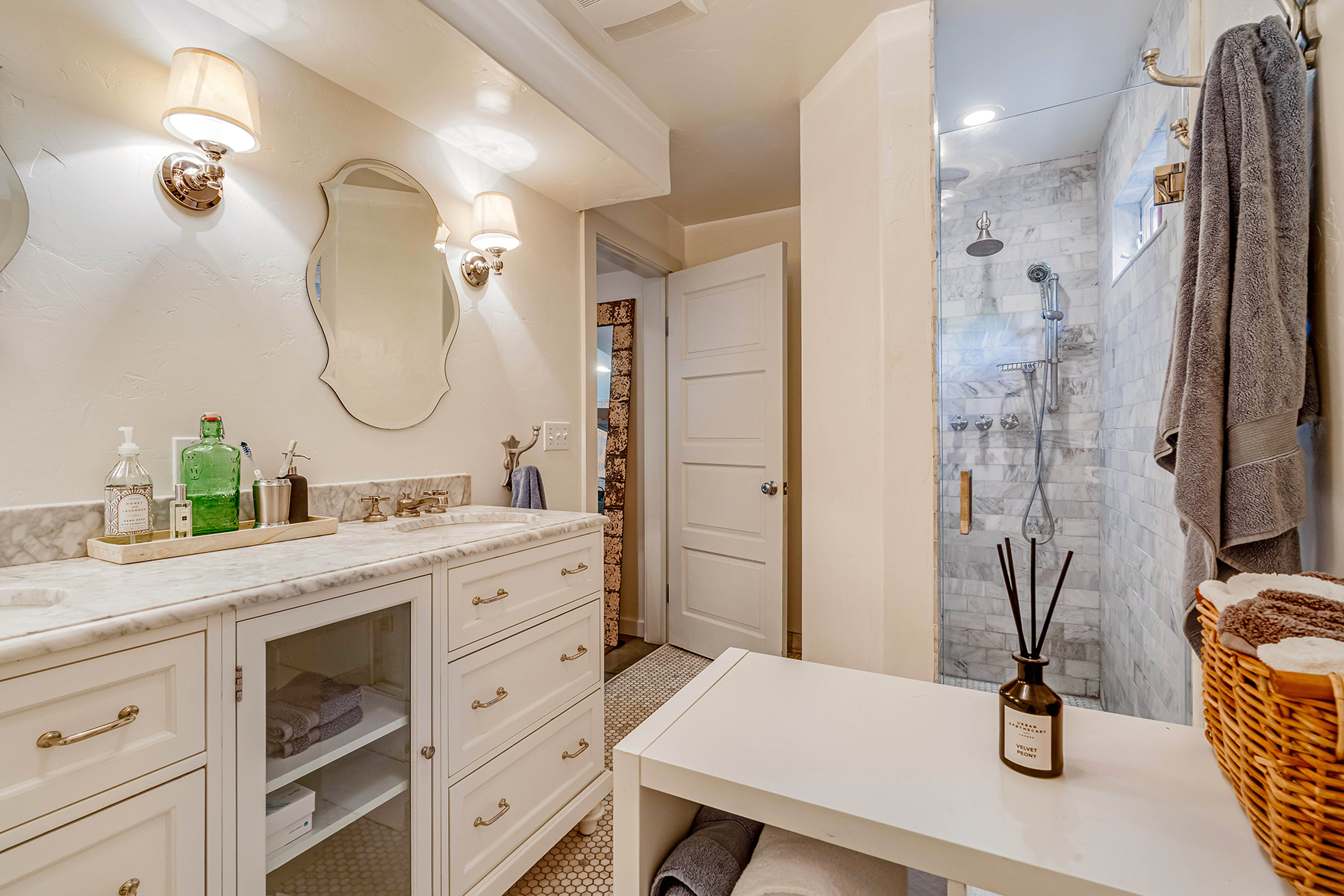 B11 - 005-DSC03236_EDITED