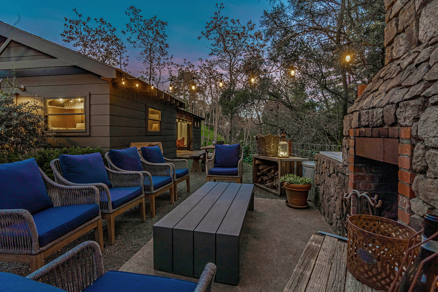 E06 - 037-DSC03589_EDITED2