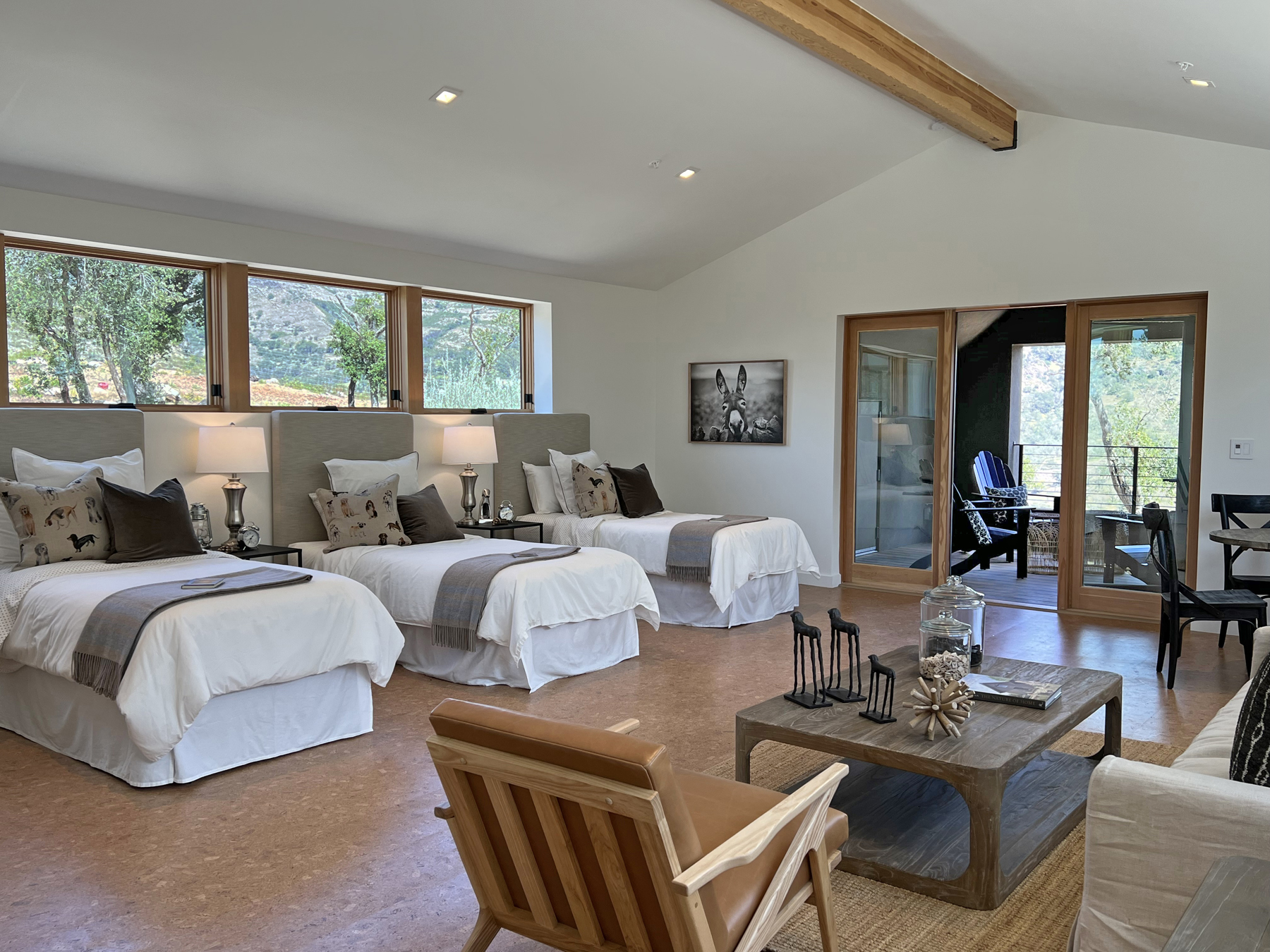 D08 - IMG_3834_EDITEDiPhone Mid Day