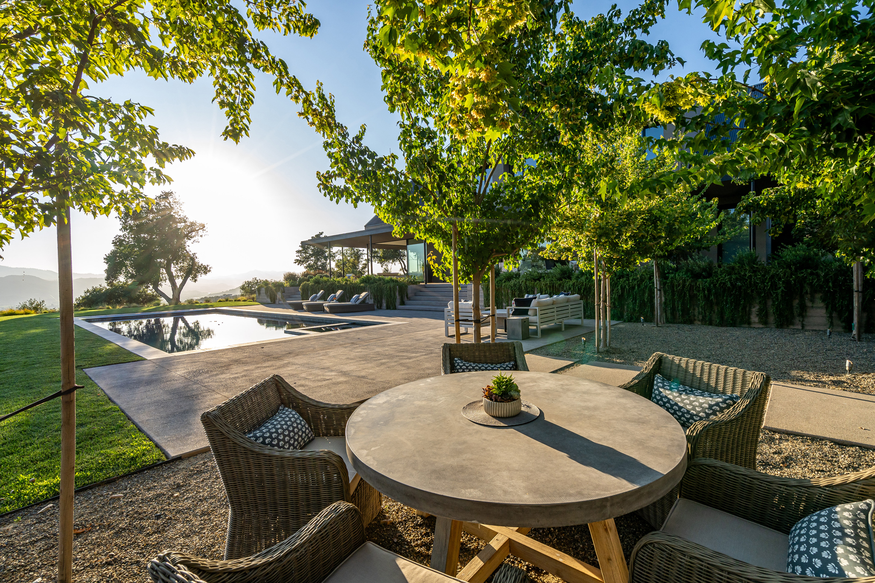 E01 - 117-DSC01297EDIT