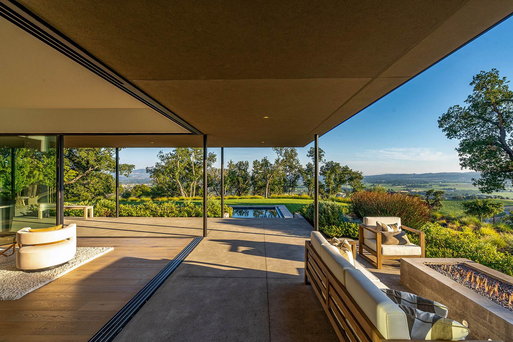 E04 - 092-DSC01272_EDITED_2