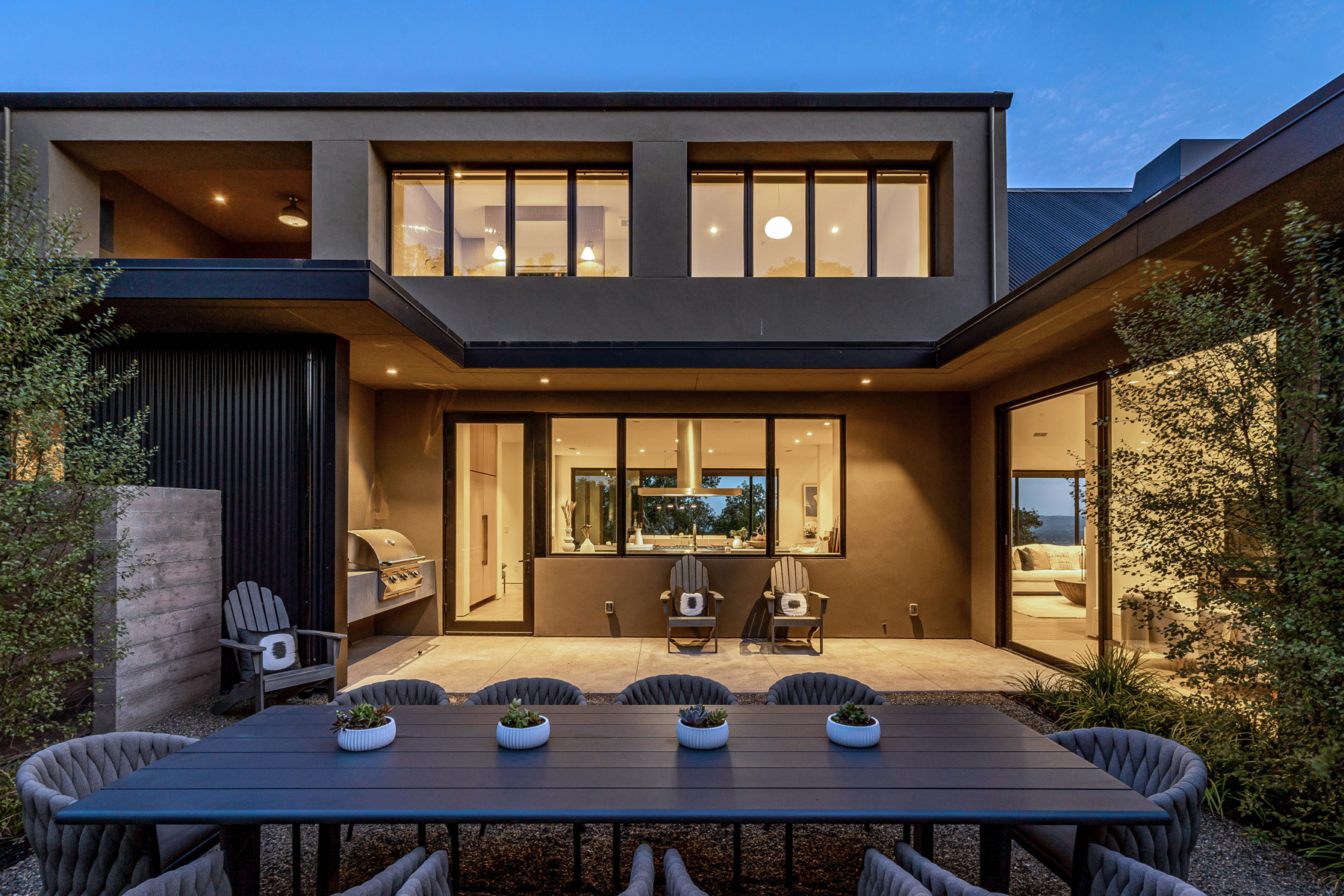 F04 - - 220-DSC01580EDITjpg