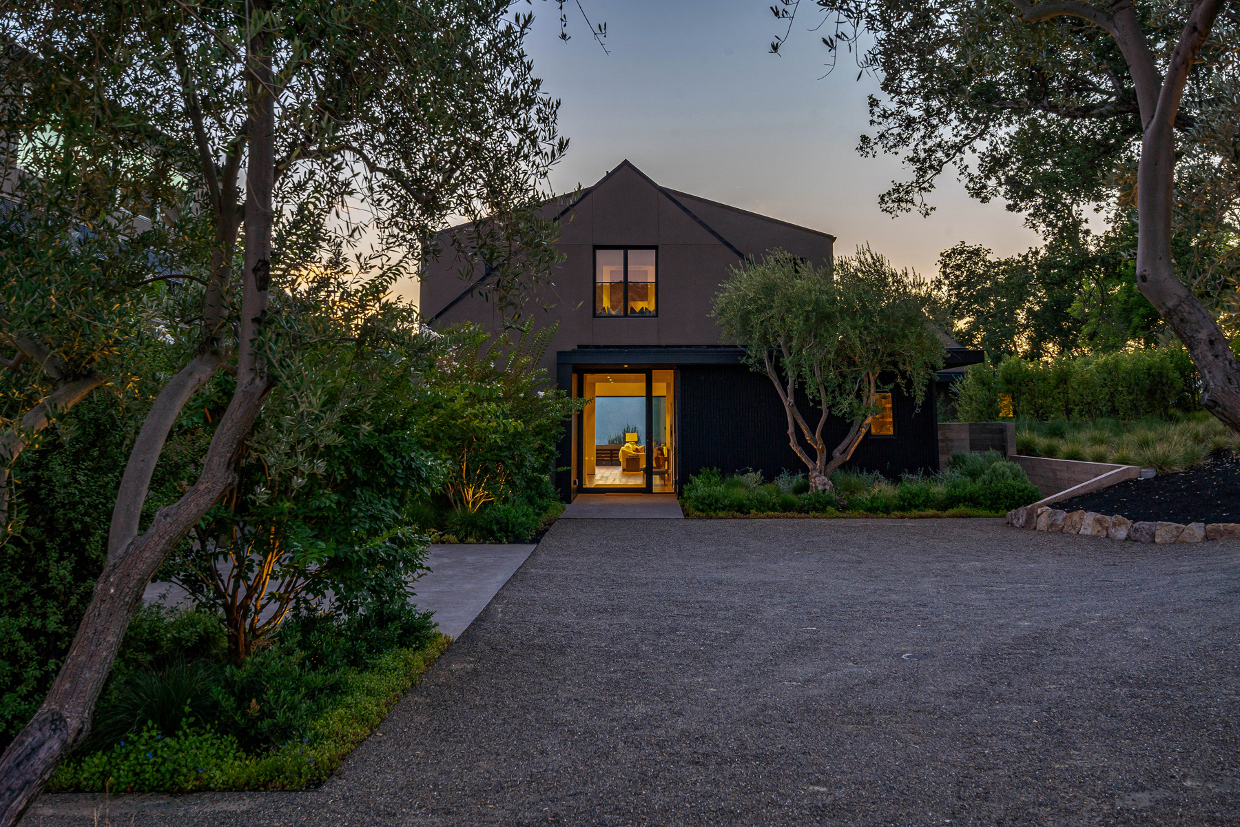 F05 - - 202-DSC01510EDIT