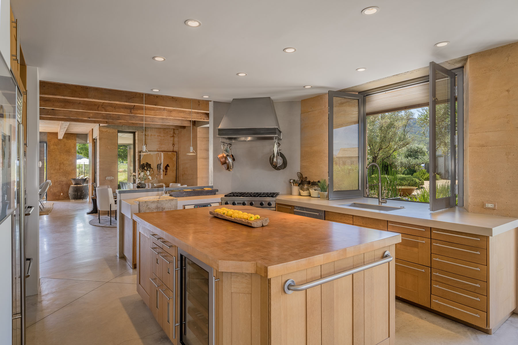 B06 - 1500 S Whitehall Ln-738-HDR-Edit HR