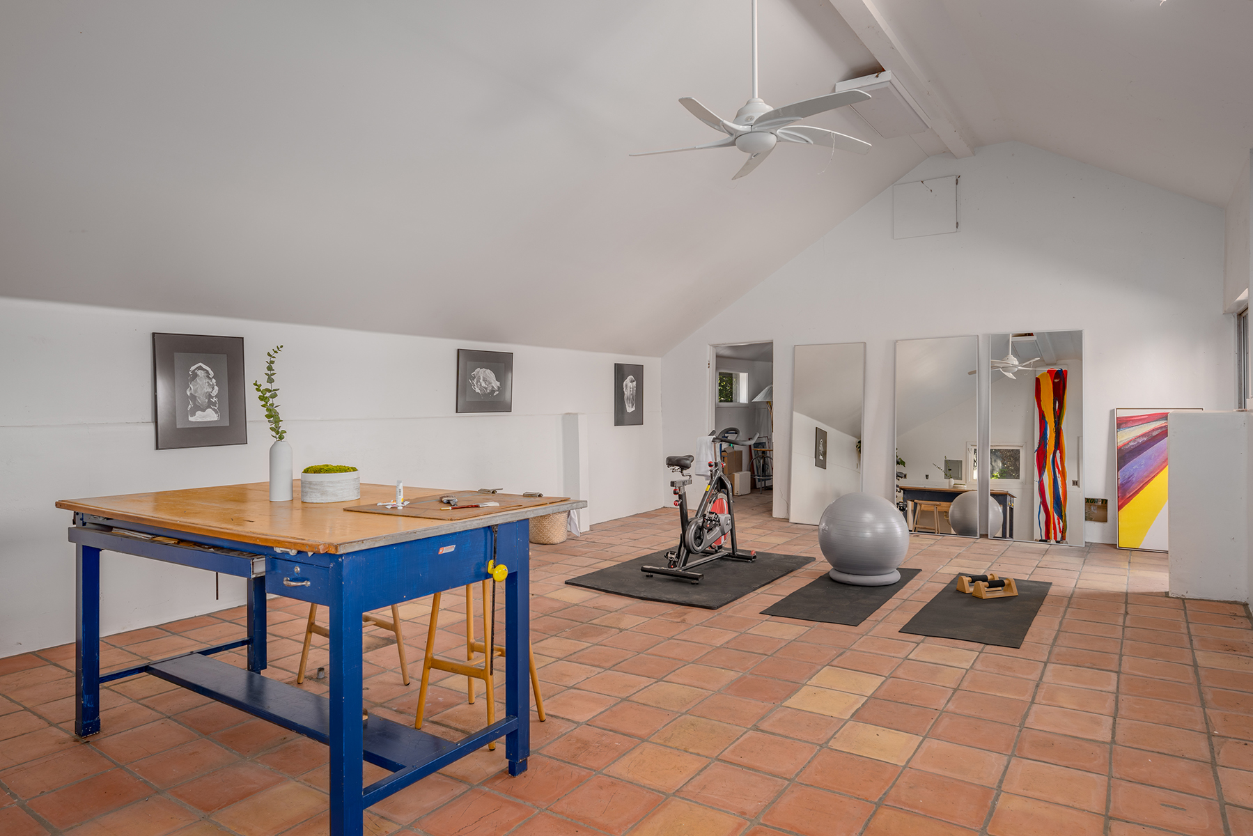 D03 - 1500 S Whitehall Ln-963-HDR-Edit HR