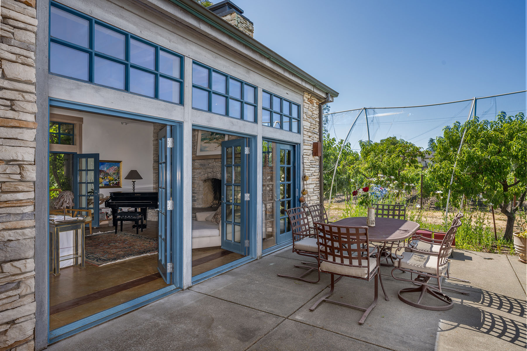 D08 - 1500 S Whitehall Ln-897-HDR-Edit HR