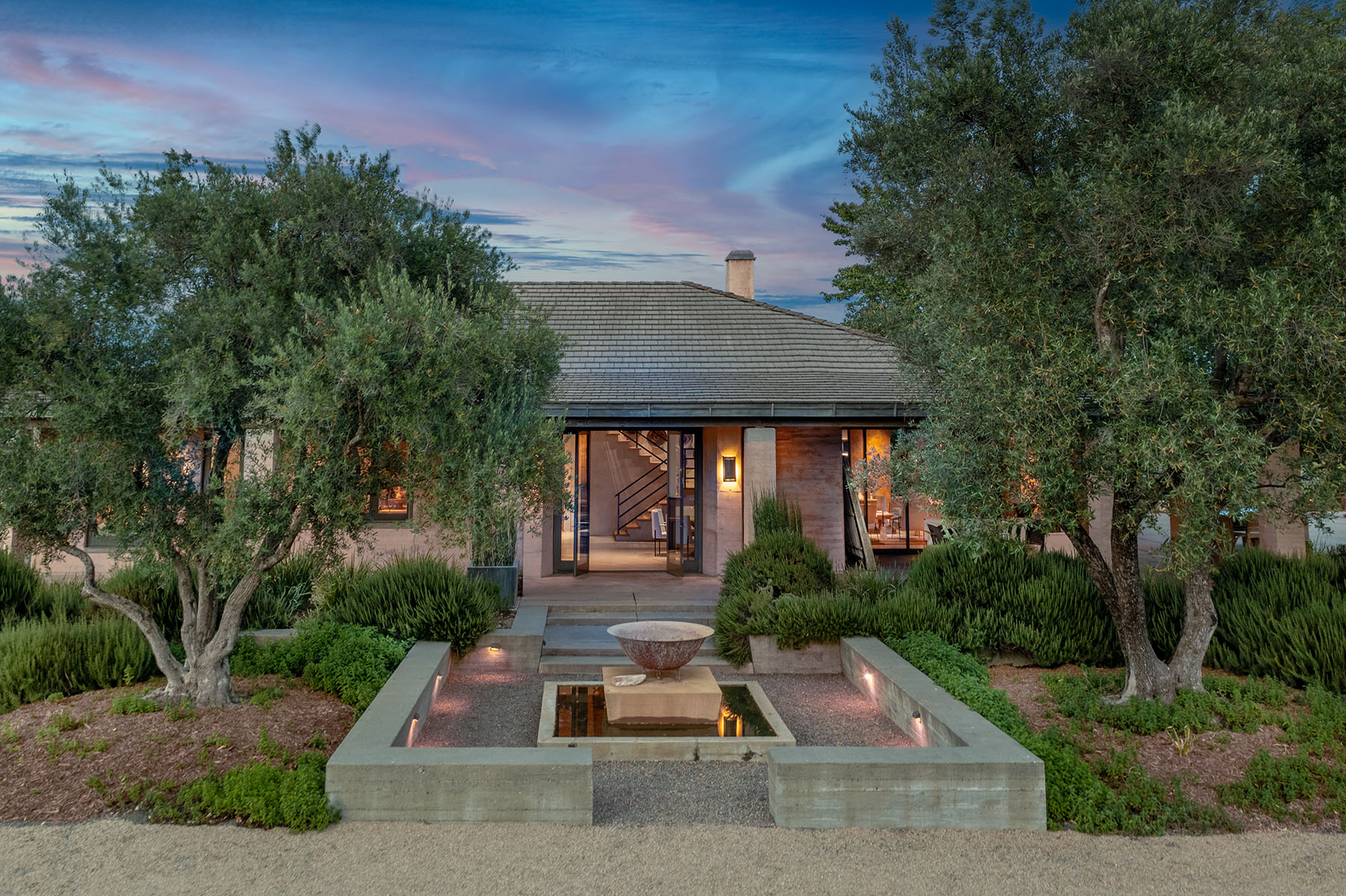 E03 - 1500 S Whitehall Ln-1019-HDR-Edit HR