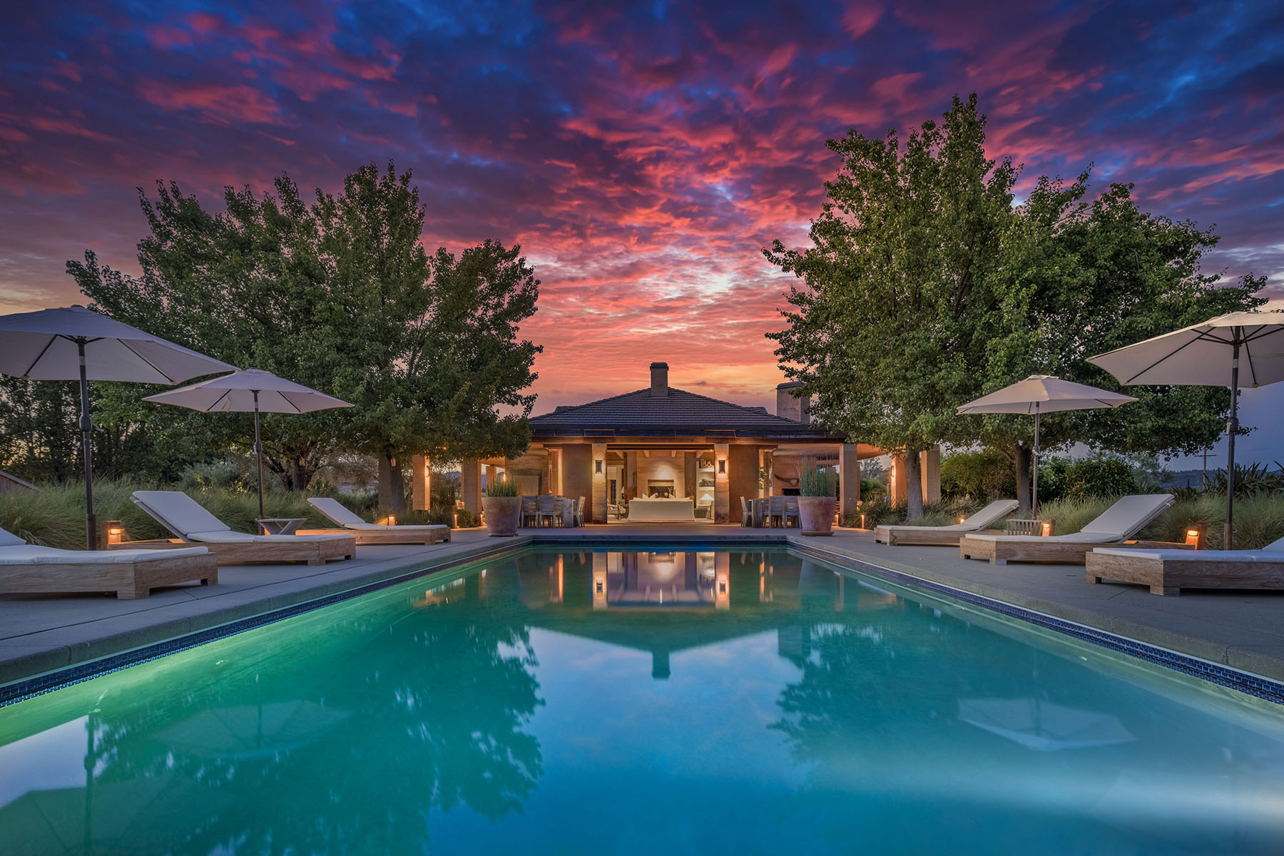 E04 - 1500 S Whitehall Ln-1074-HDR-Edit HR