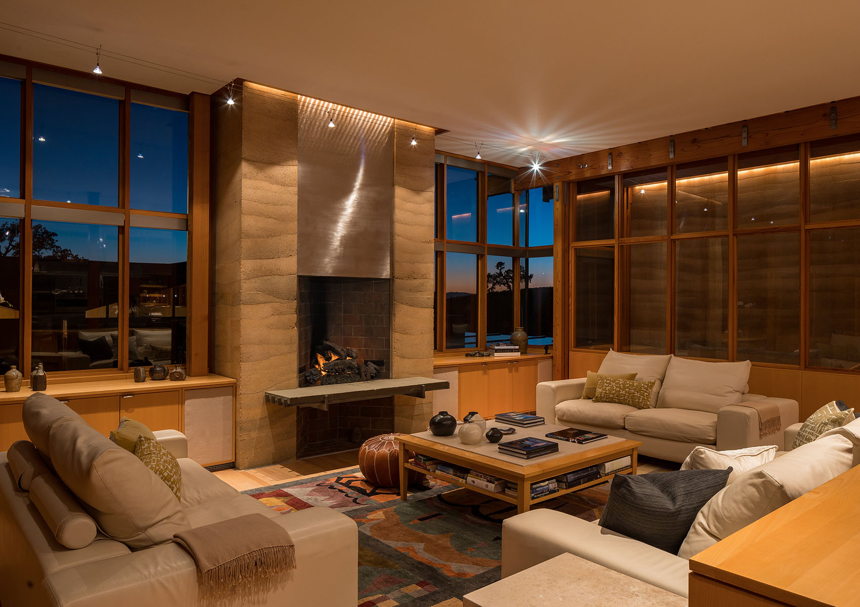 F12 - Meteor House-HR-53