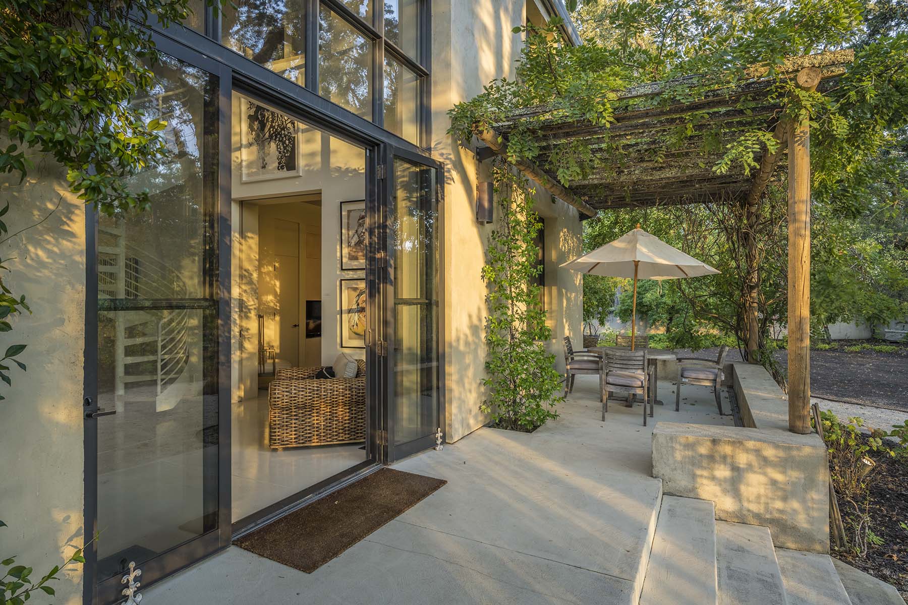 E06 - 1110 Bale Ln-807-HDR HR