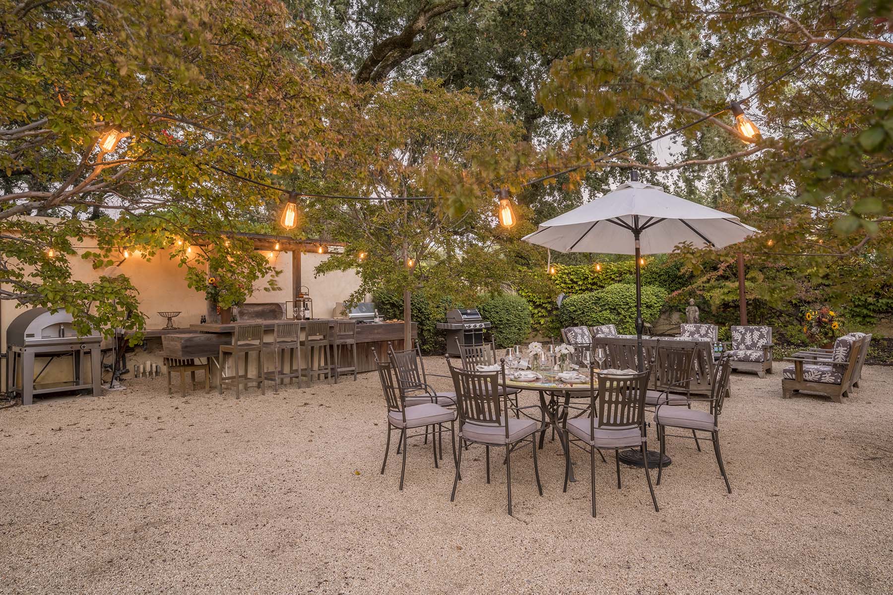 E08 - 1110 Bale Ln-886-HDR HR