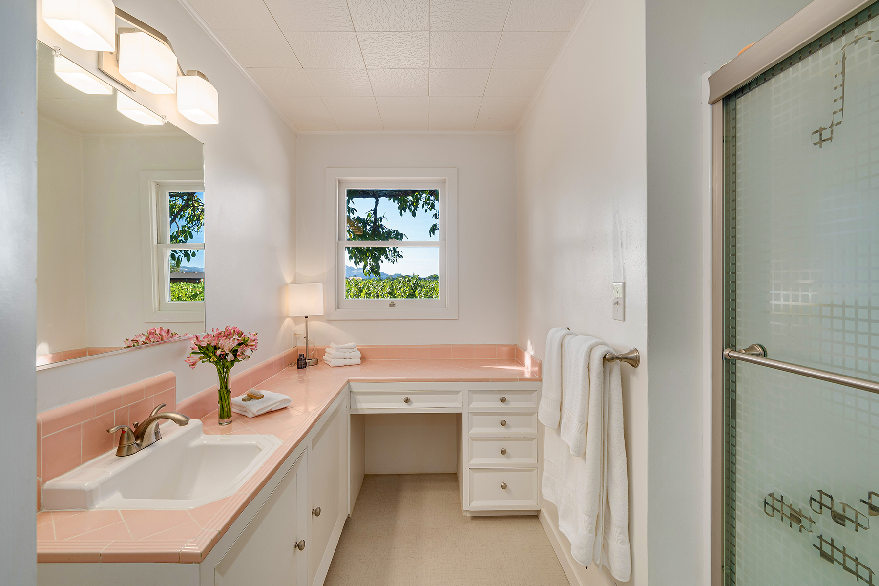 B13 - 066-DSC02050_EDITED