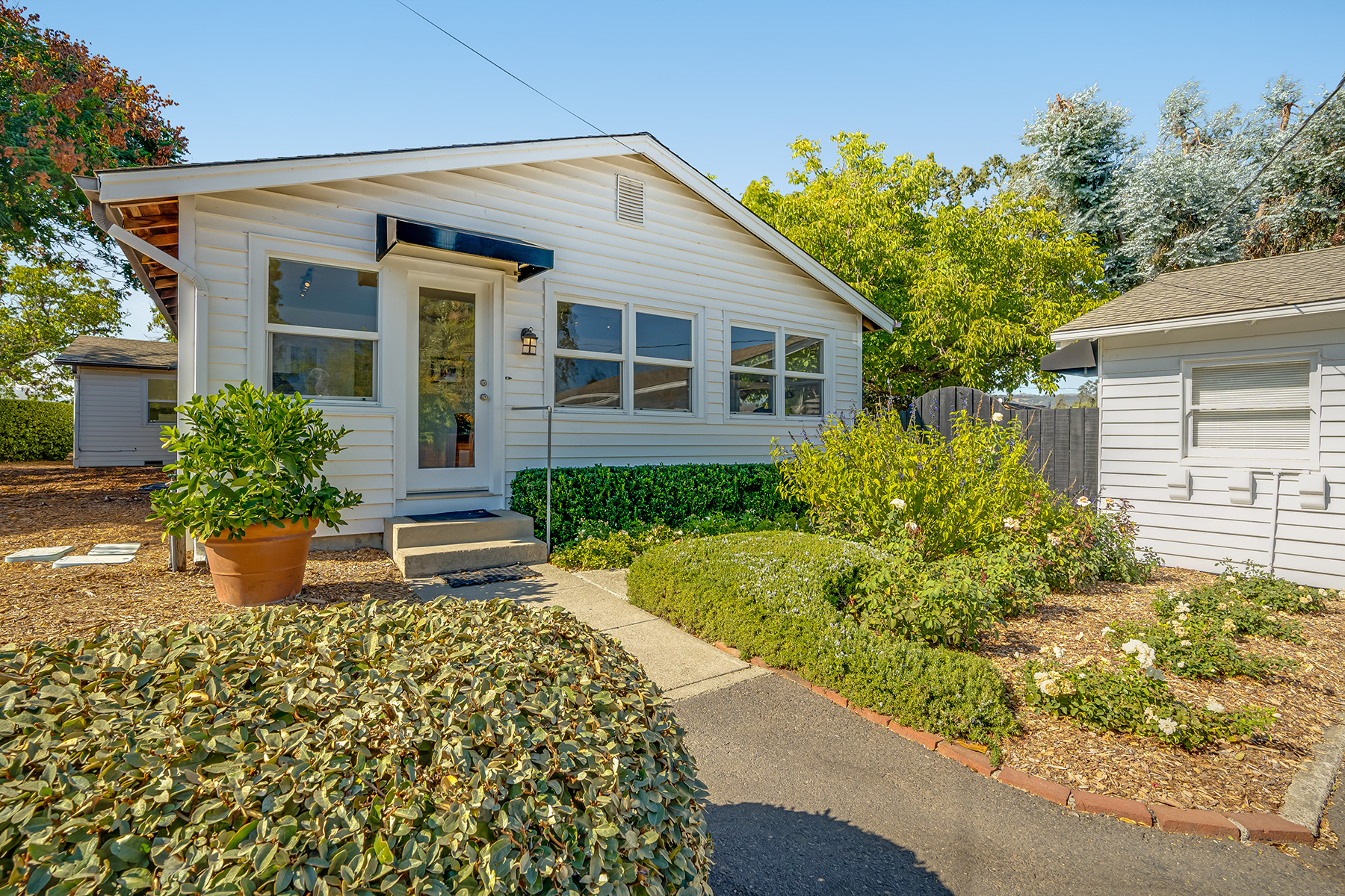 C08 - 029-DSC01924_EDITED