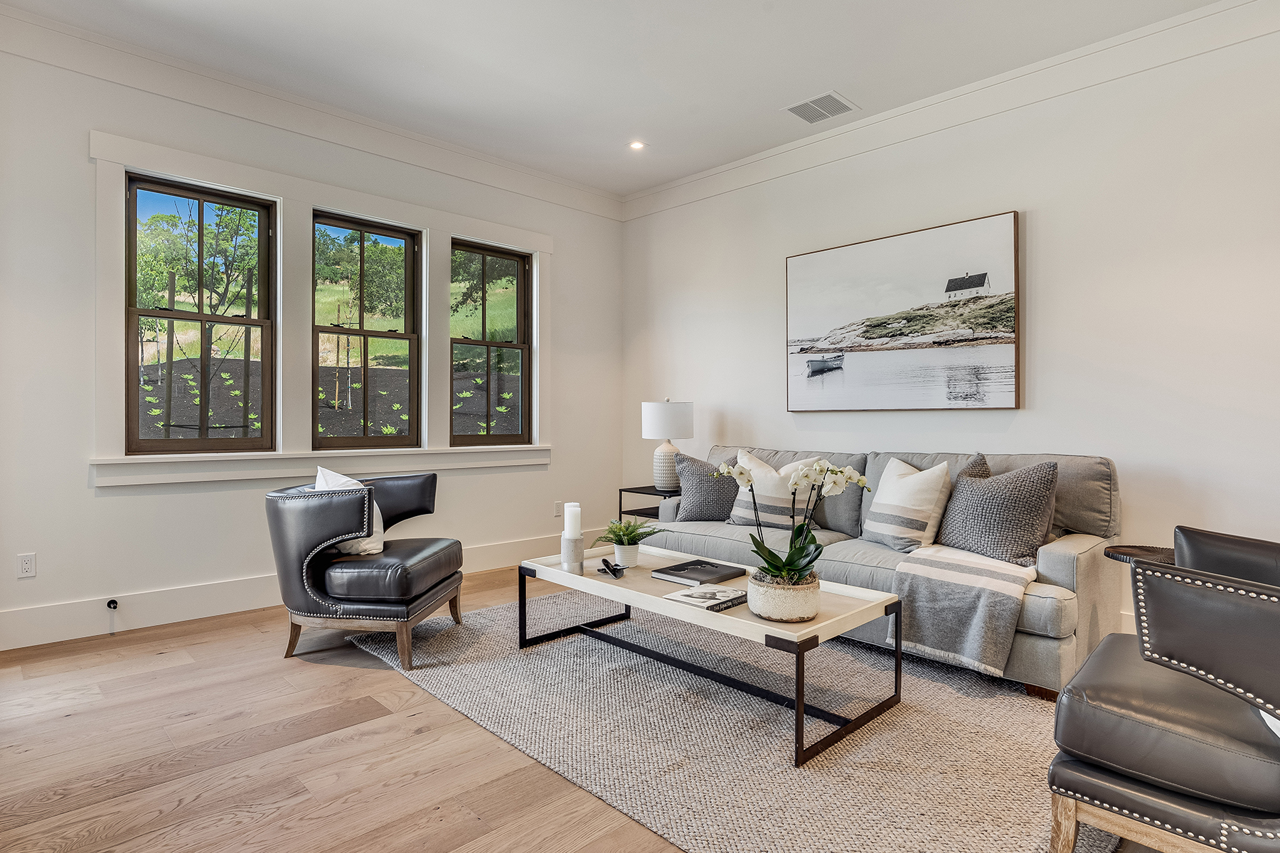 B18 - 081-DSC01962CROPPED