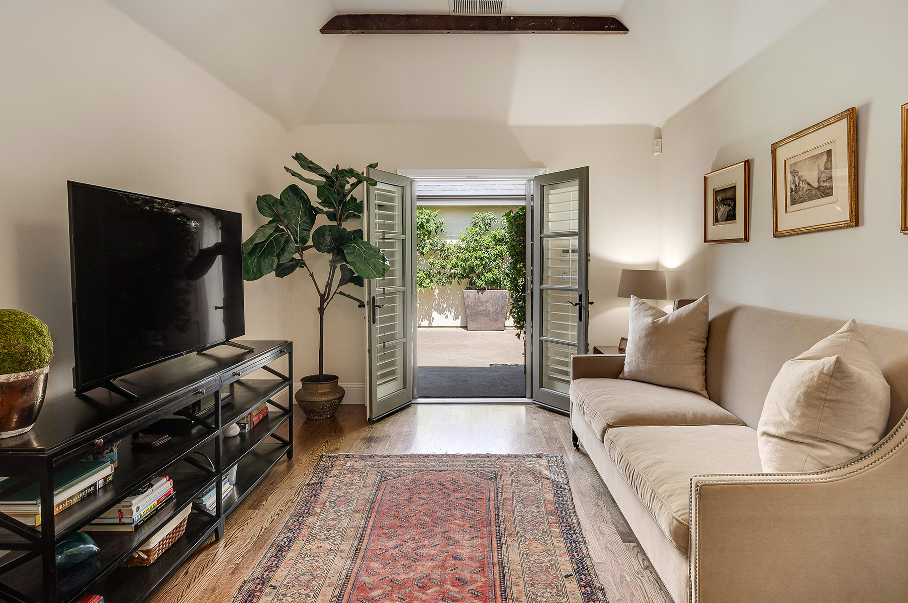 BB02 - 56-DSC09946EDIT