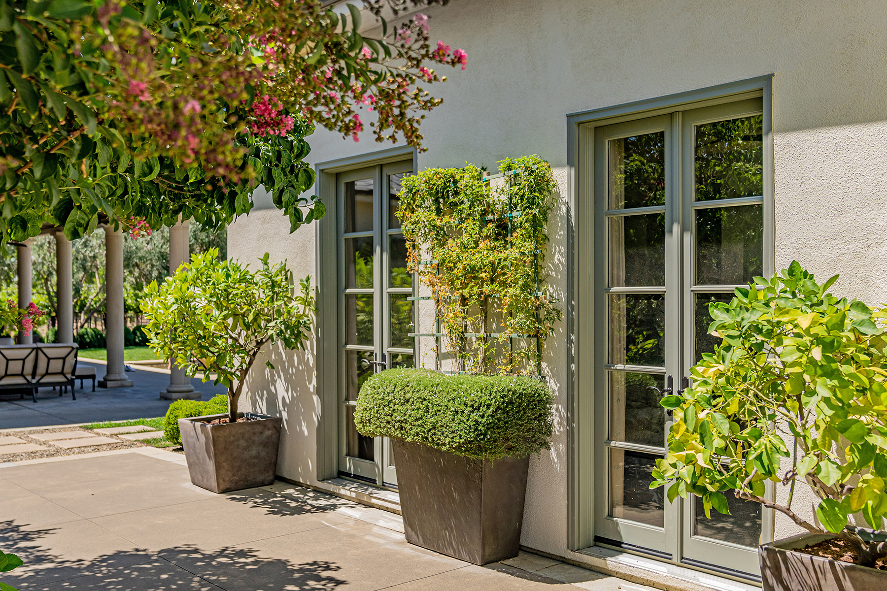 C01 - 092-DSC05107_EDITED