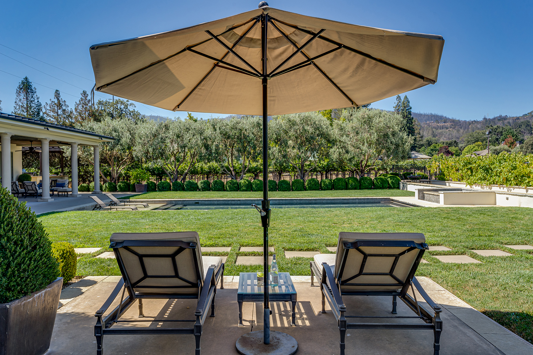 E06D - 135-DSC06969_EDITED