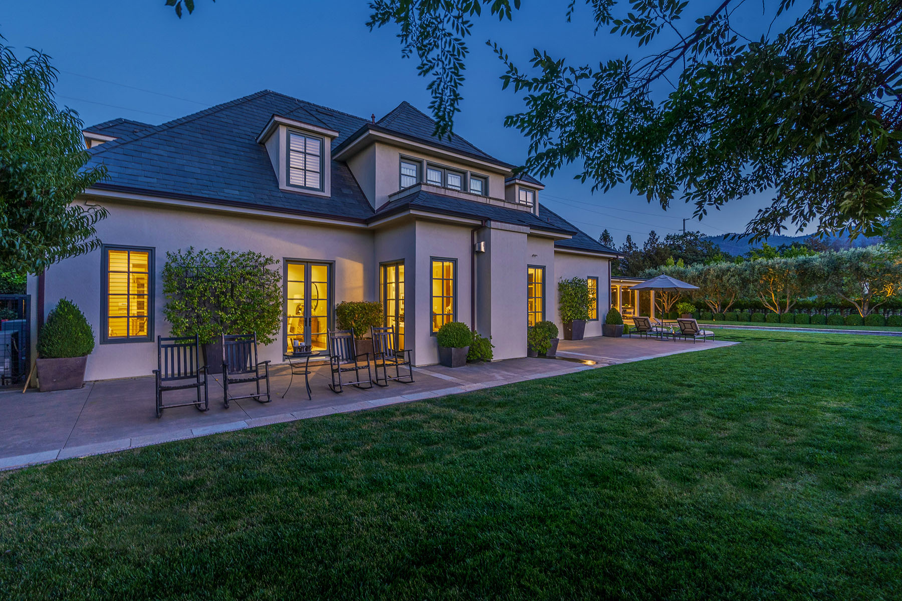 F03 - 214-DSC07220-blended_EDITED2