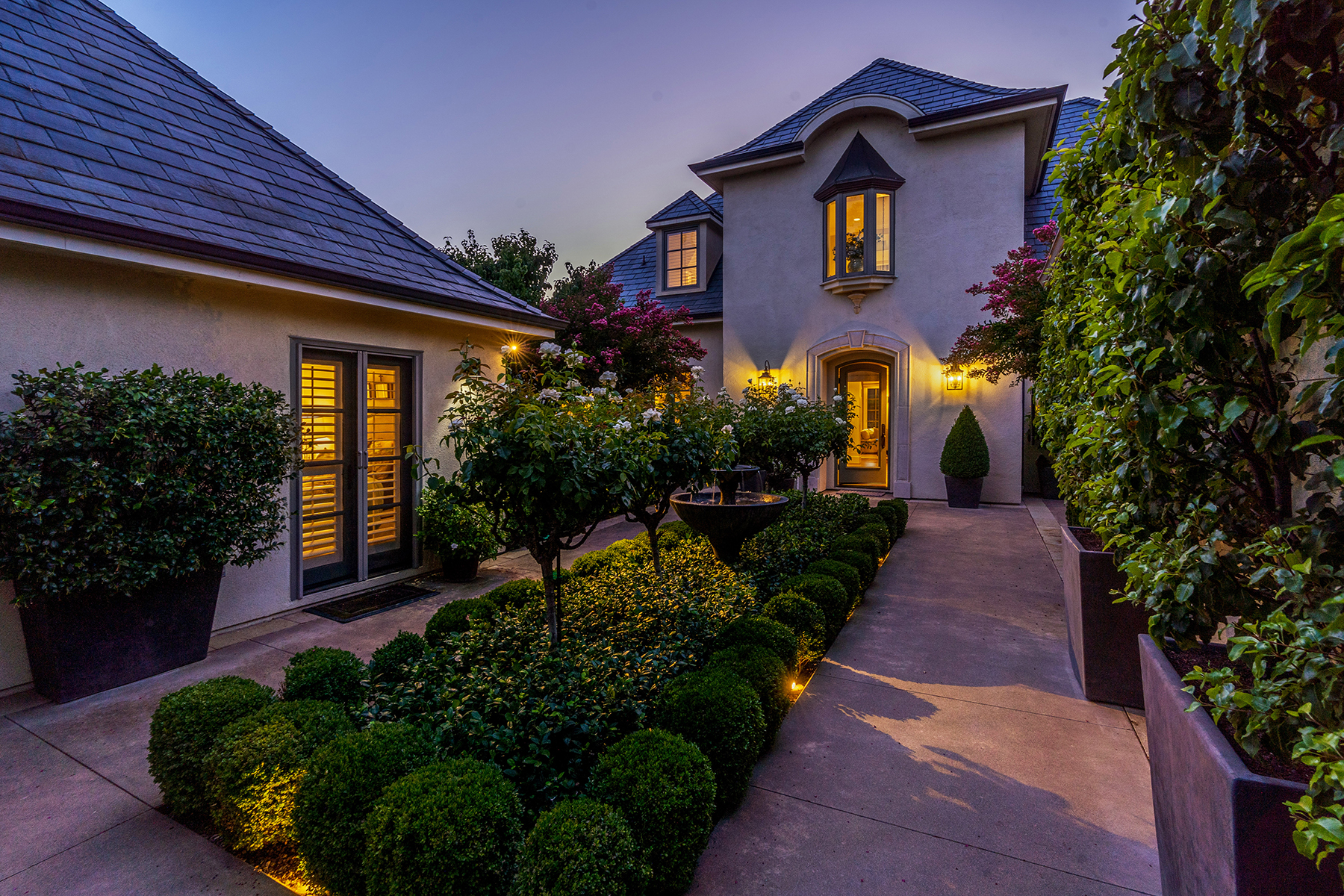 F06 - 191-DSC07151-blended_EDITED