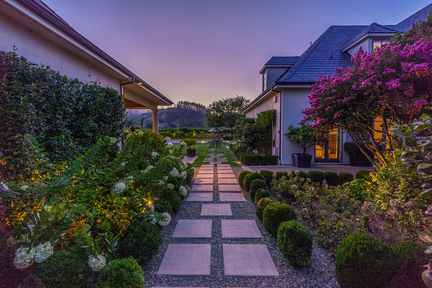 F08 - 196-DSC07166-blended_EDITED