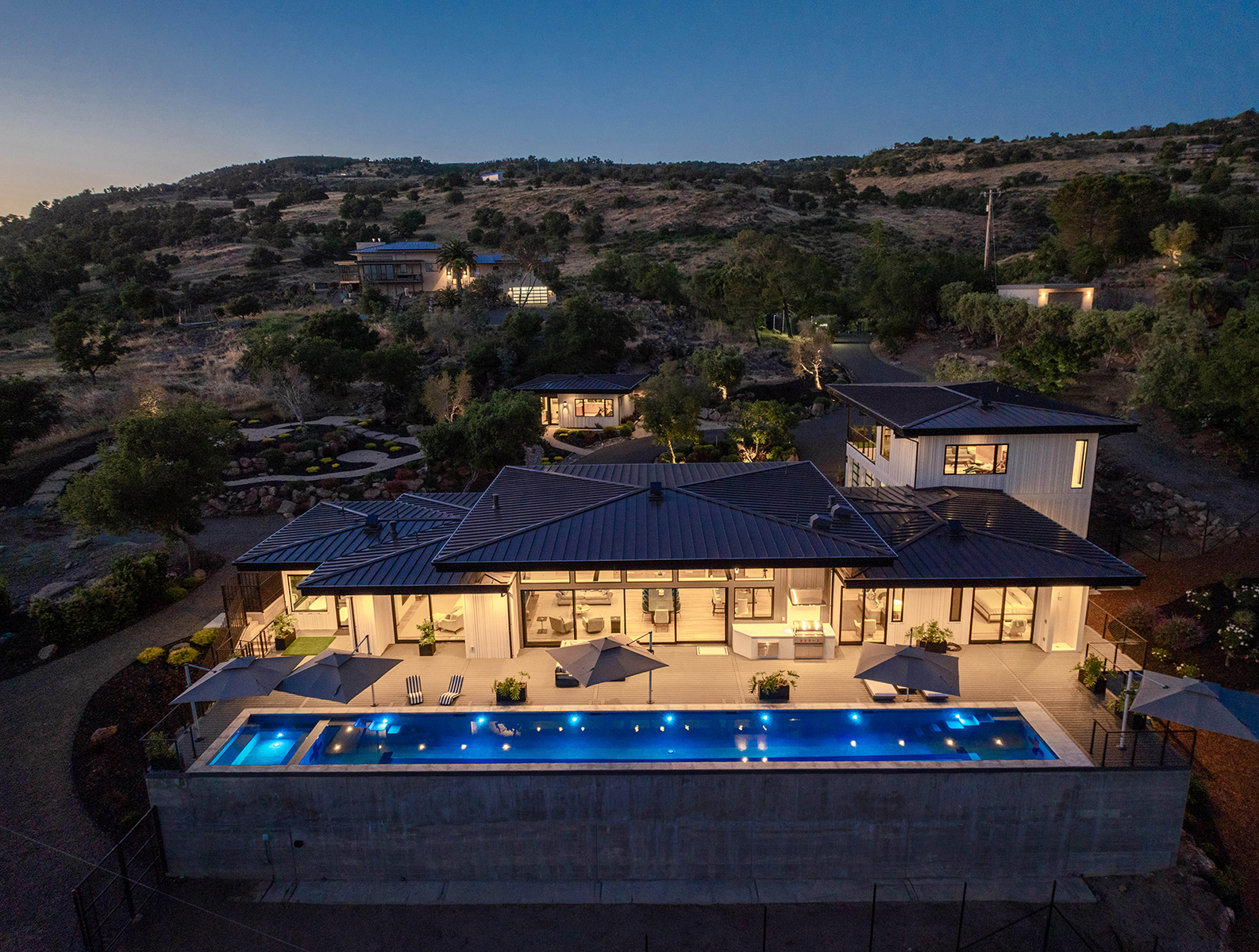 A02 - 004-DJI_0871_EDITED2