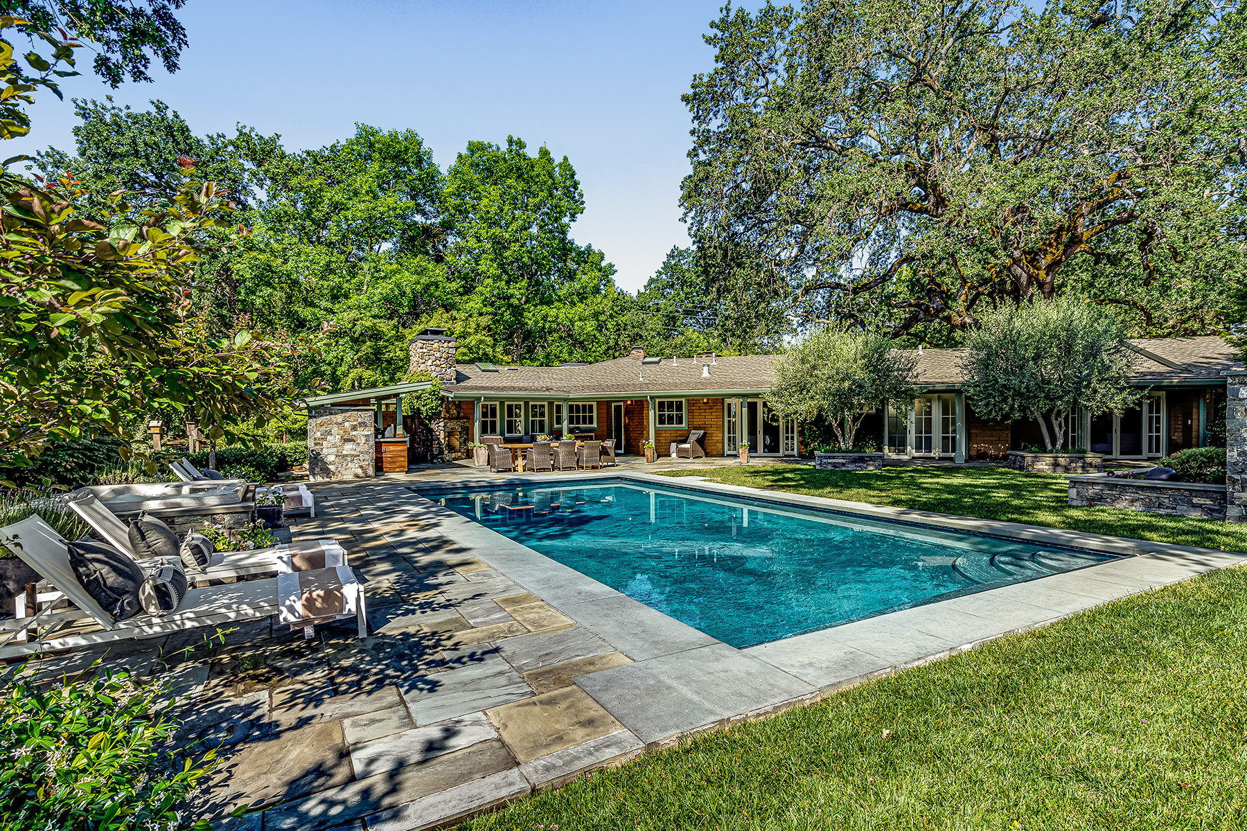 C06 - 040-DSC00962_EDITED