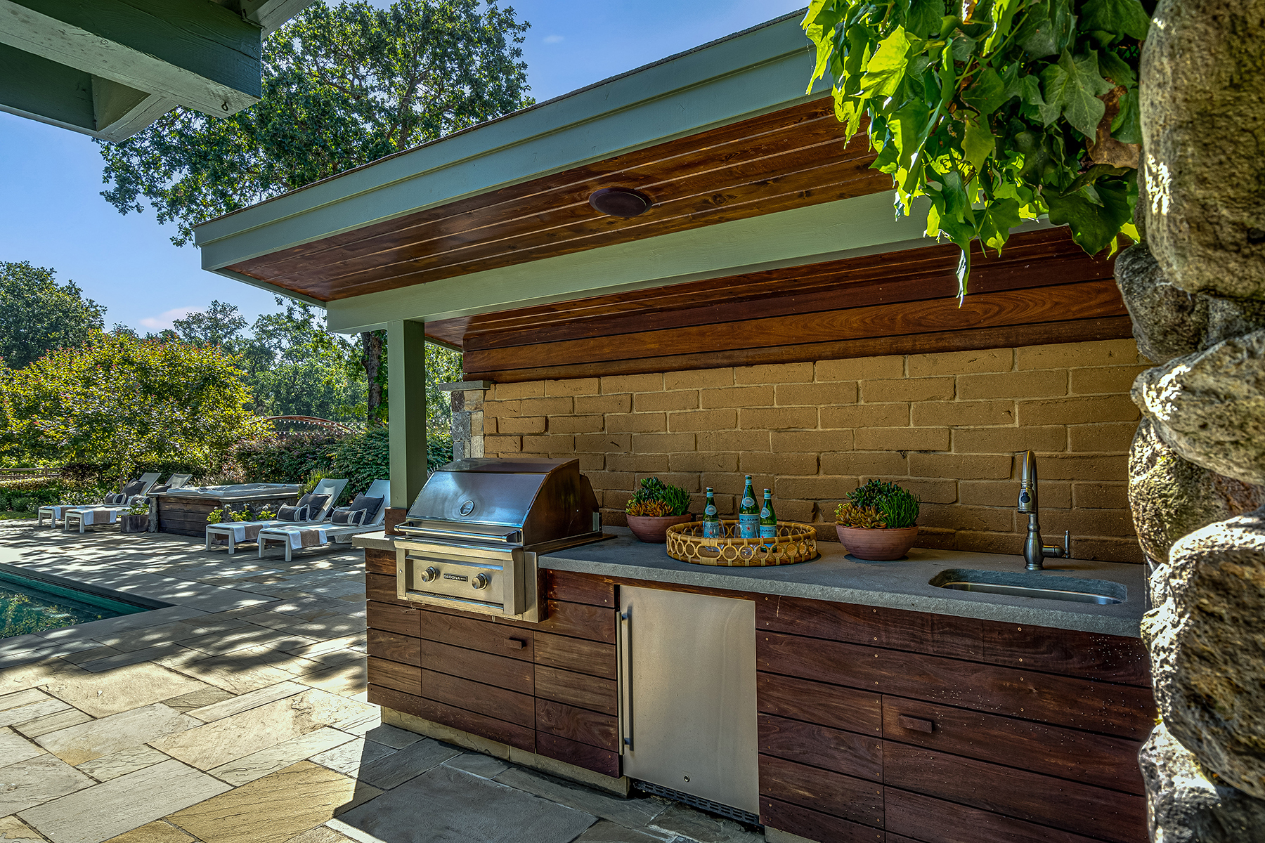 C09 - 030-DSC00932_EDITED