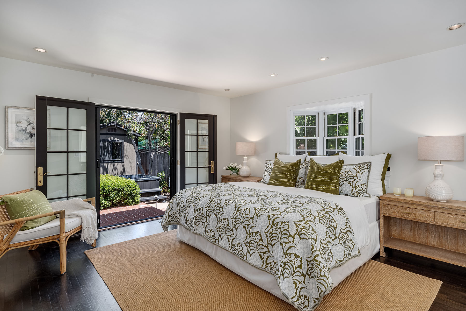 B17 - 124-DSC08600_ENF1-Edit